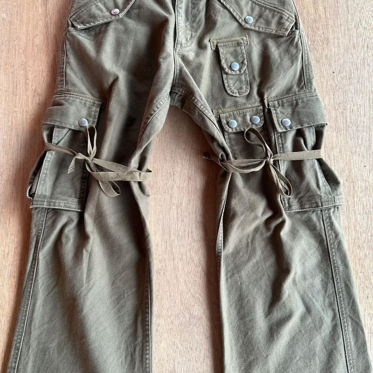 Hysteric Glamour RARE💥FLARE/BOOTCUT VAROSH JAPAN PARACHUTE MULTIPOCKET PANTS Size US 30 / EU 46 - 14 Thumbnail