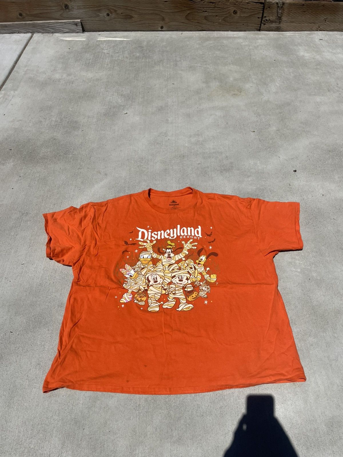Disney Halloween disney shirt Size US XXL / EU 58 / 5 - 1 Thumbnail