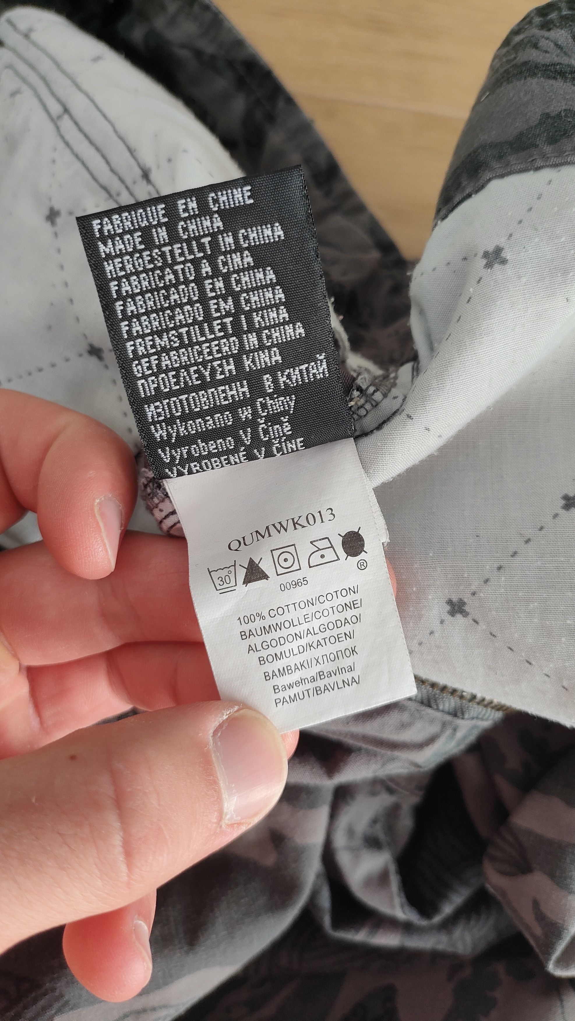 Maharishi 2000s Quiksilver x Maharishi 'Wave DPM' cargo shorts Size US 30 / EU 46 - 18 Thumbnail