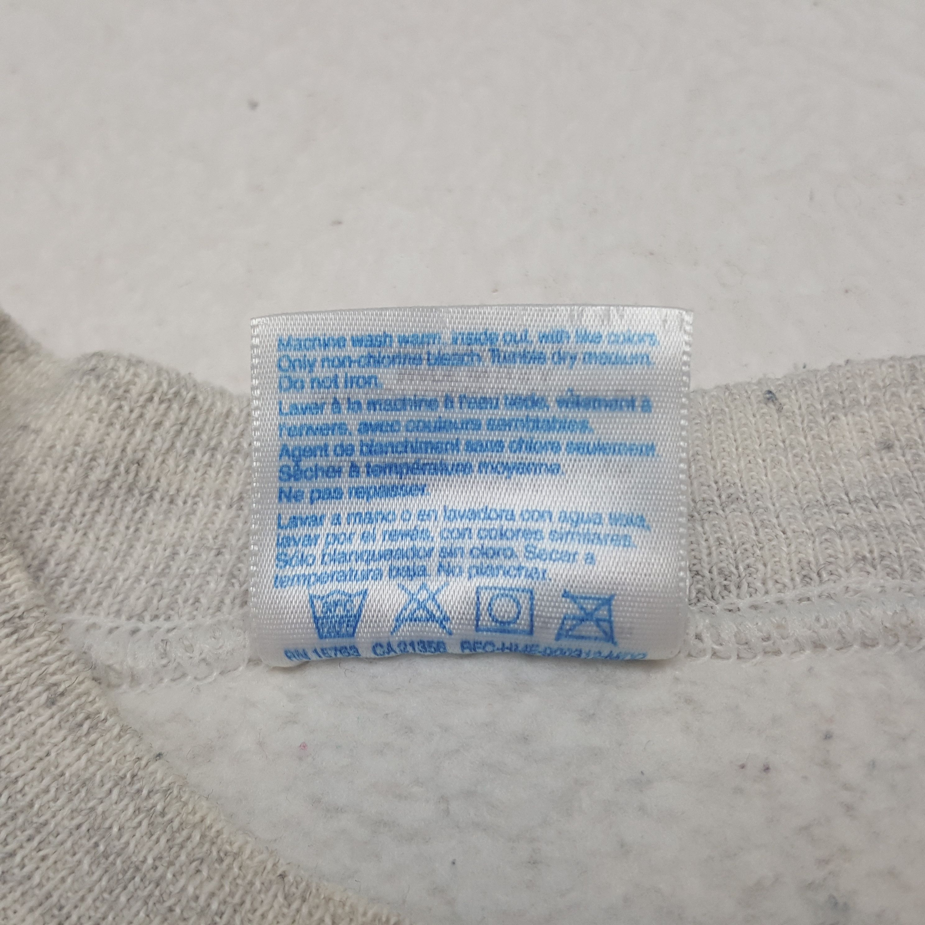 Vintage Vintage Massapequa New York Sweatshirt Size US L / EU 52-54 / 3 - 6 Thumbnail