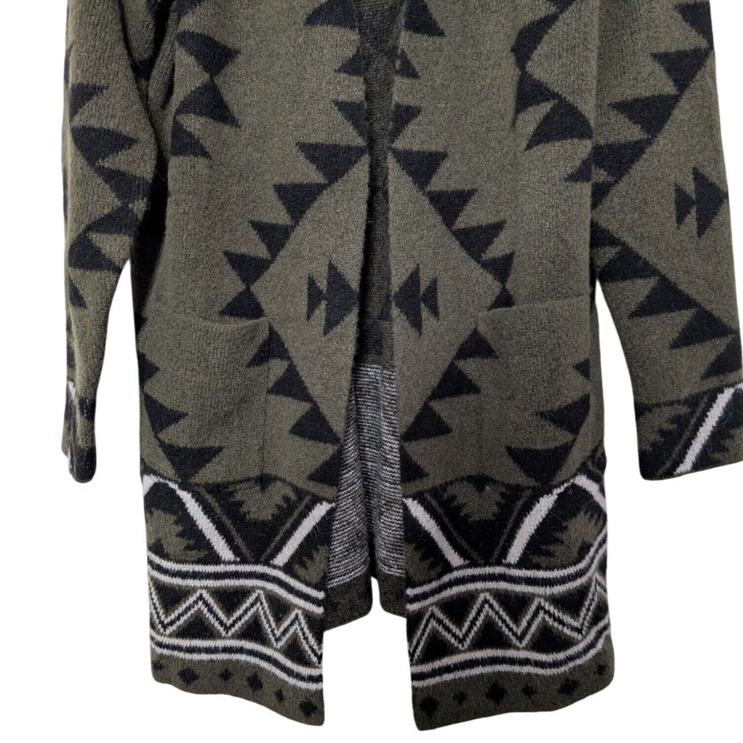 Frye NEW Frye Southwestern Aztec Cardigan Womens Size Large Green Size L / US 10 / IT 46 - 4 Thumbnail