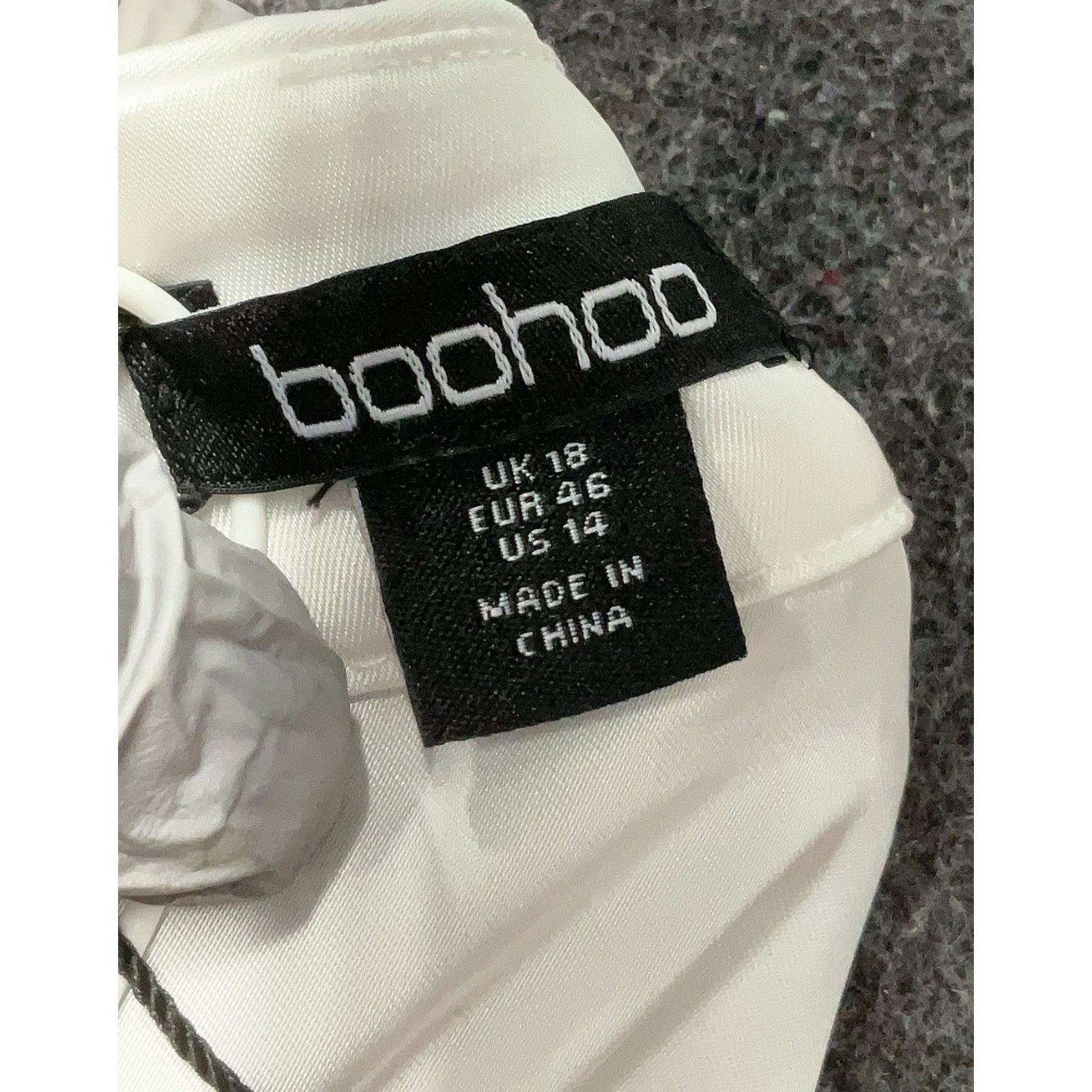 Boohoo Boohoo High Neck Satin Feather Dress White Mini 14 Size XL / US 12-14 / IT 48-50 - 4 Thumbnail