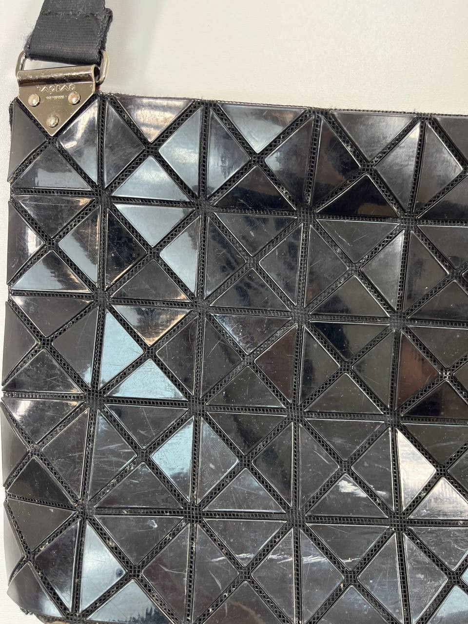 Issey Miyake Bao Bao Issey Miyake Black Crossbody Bag Size ONE SIZE - 2 Thumbnail