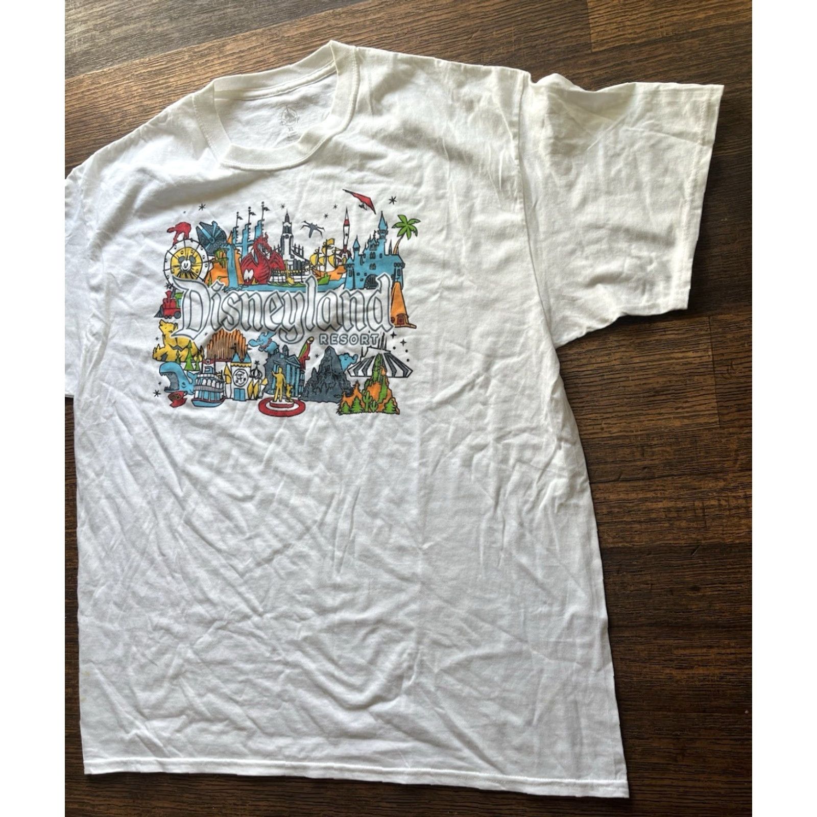 Disney Disney Disneyland T-Shirt White Spell-Out XL Resort Mickey Rides Tour Rides Vacay Mens Size US XL / EU 56 / 4 - 5 Thumbnail