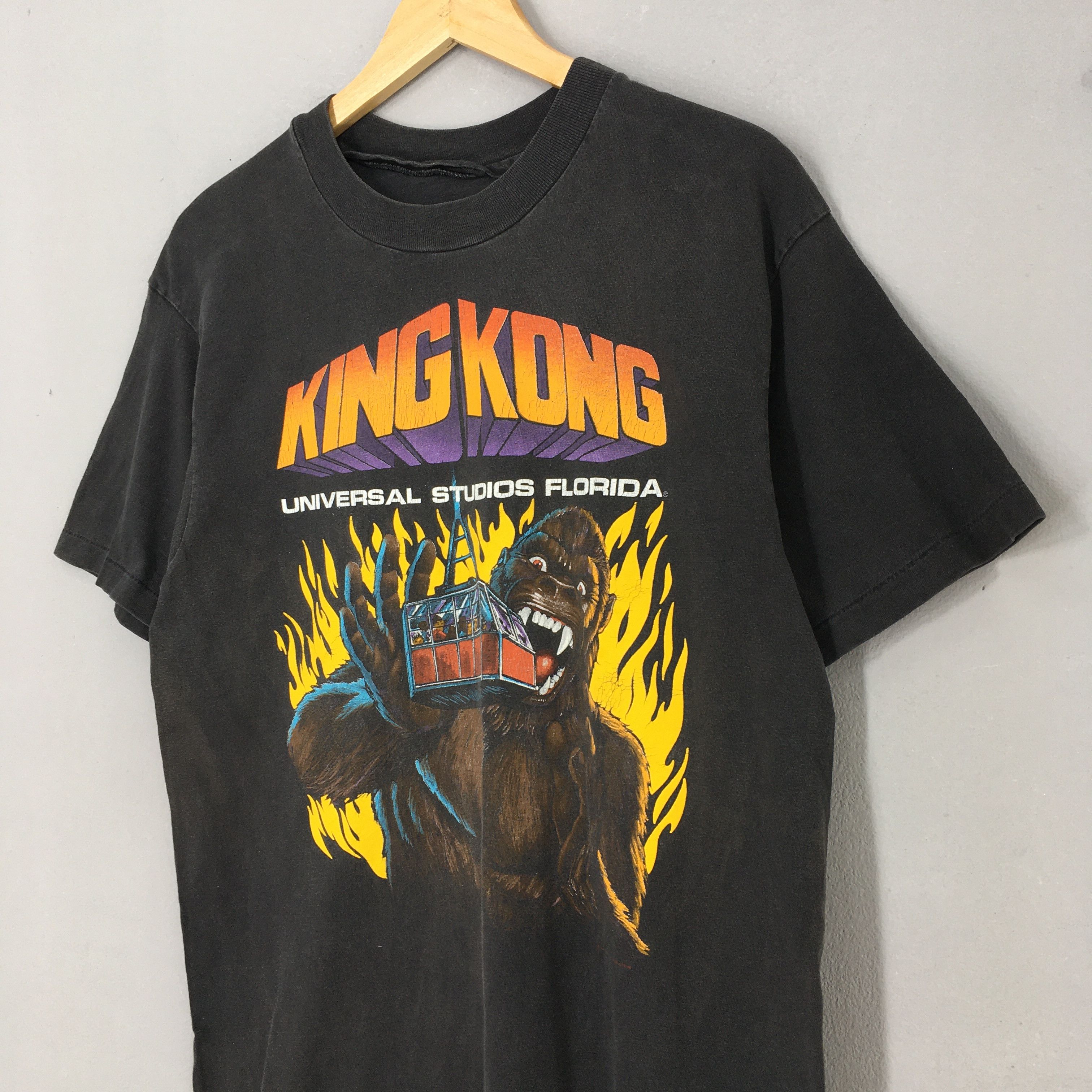 Universal Studios × Vintage Universal Studios Hollywood Jurassic World King Kong Tshirt Size US M / EU 48-50 / 2 - 3 Thumbnail