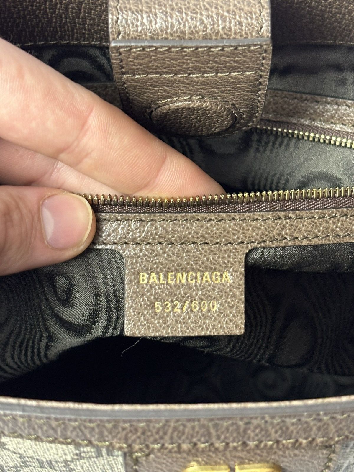 Balenciaga × Gucci Gucci Balenciaga The Hacker Project Grafitti Tote Bag Size ONE SIZE - 10 Thumbnail