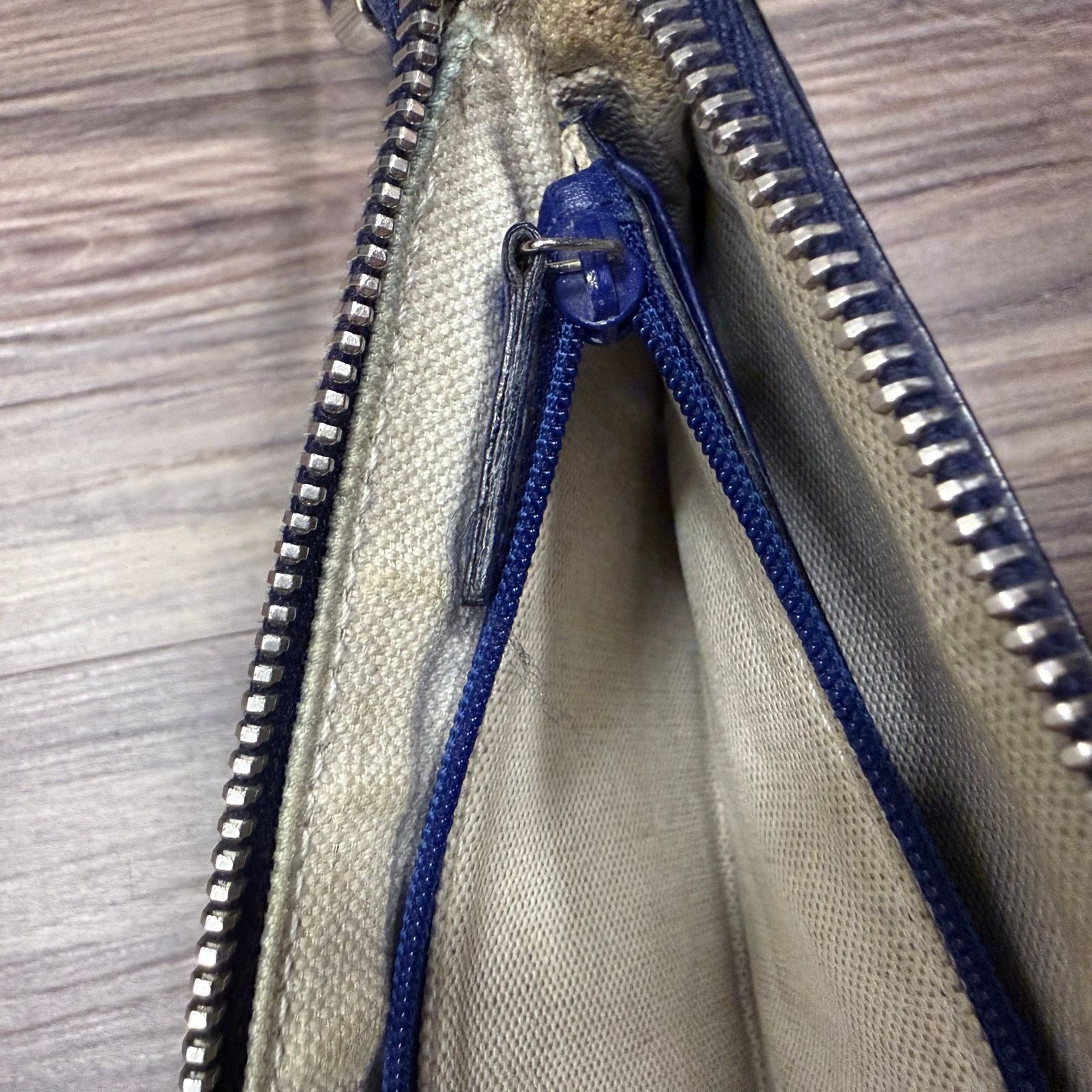 Gucci Gucci Blue Microguccissima Leather Horsebit Wristlet Pouch Size ONE SIZE - 5 Thumbnail
