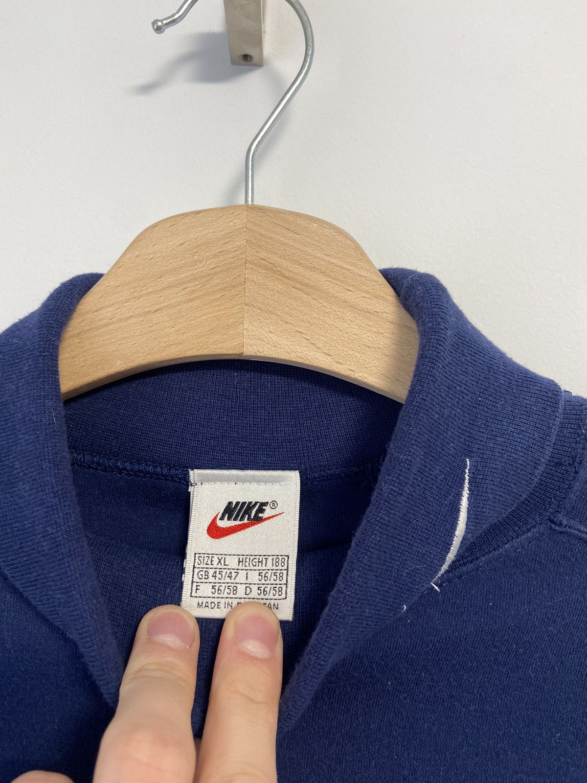 Vintage Nike Vintage Sweatshirt Swoosh Logo Size US XL / EU 56 / 4 - 7 Thumbnail