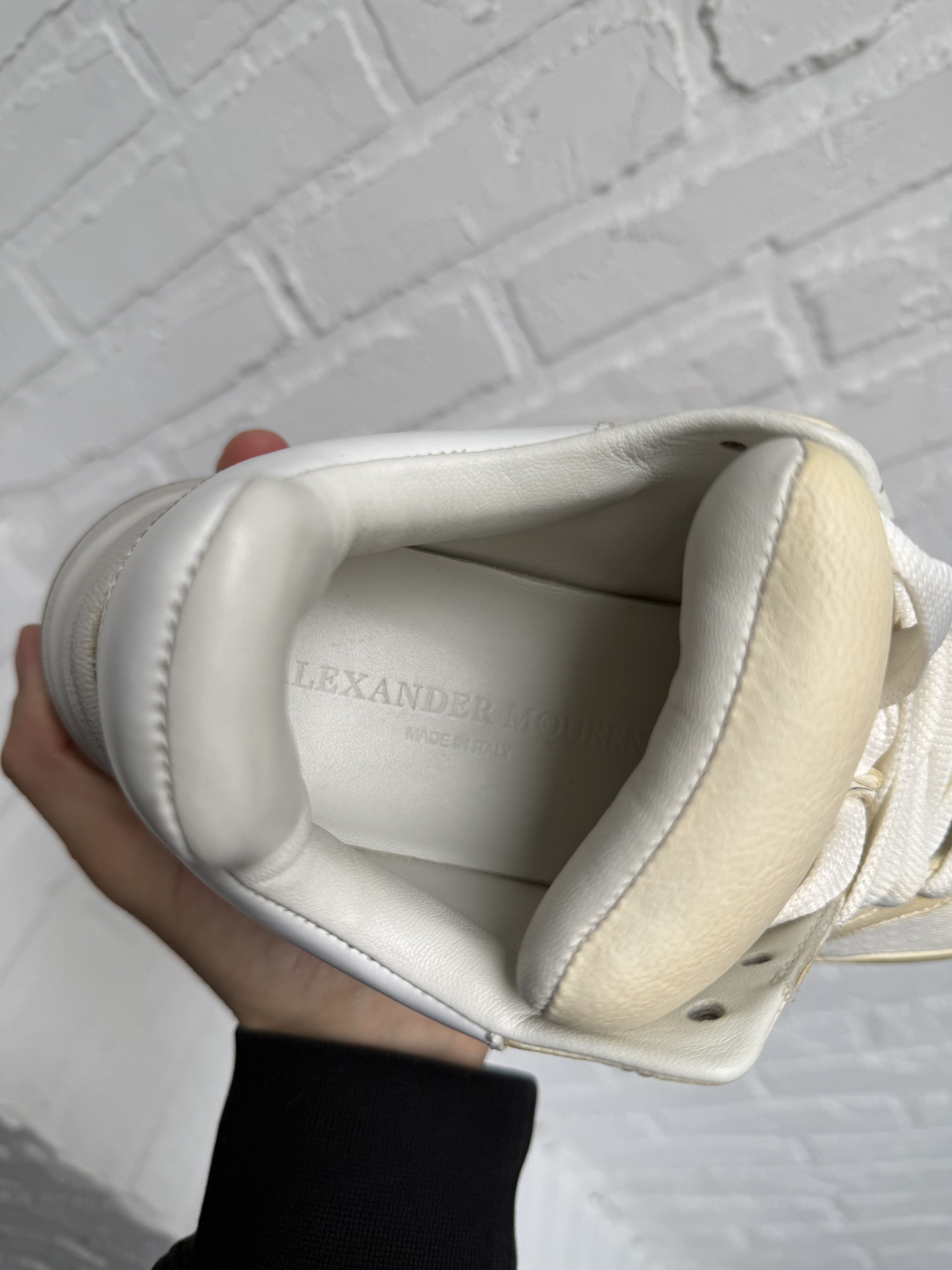 Alexander McQueen Alexander McQueen Joey cream white sneakers Size US 8 / IT 38 - 4 Thumbnail