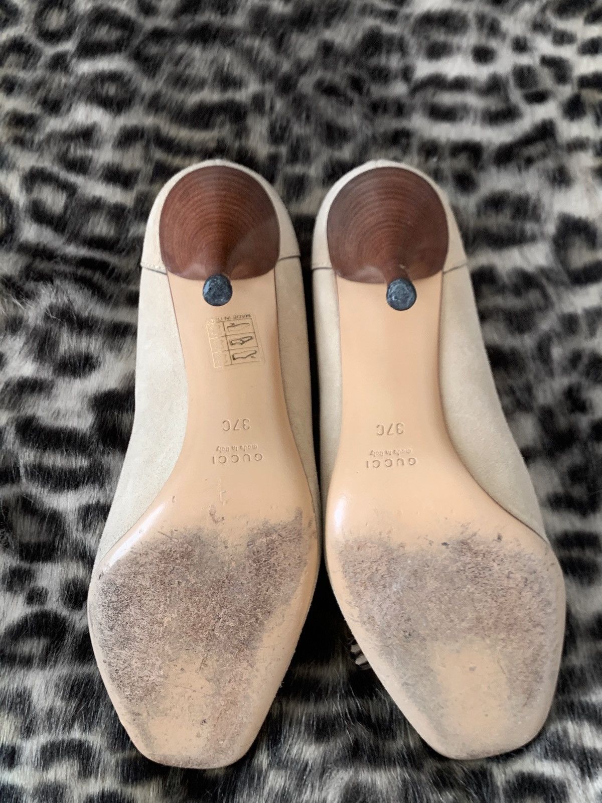 Gucci Gucci beige suede heels Size US 6 / IT 36 - 5 Thumbnail
