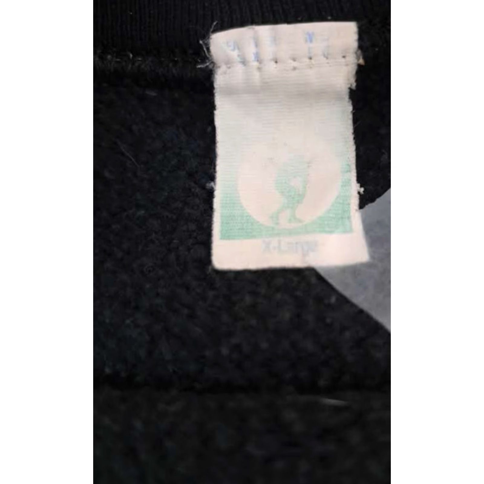 X-LARGE VINTAGE Discus Sweatshirt Navy XL USA Powertrain General Motors Pullover Men X-Large Blue Pullover USA 25in long 25in pit to pit Size US XL / EU 56 / 4 - 3 Thumbnail