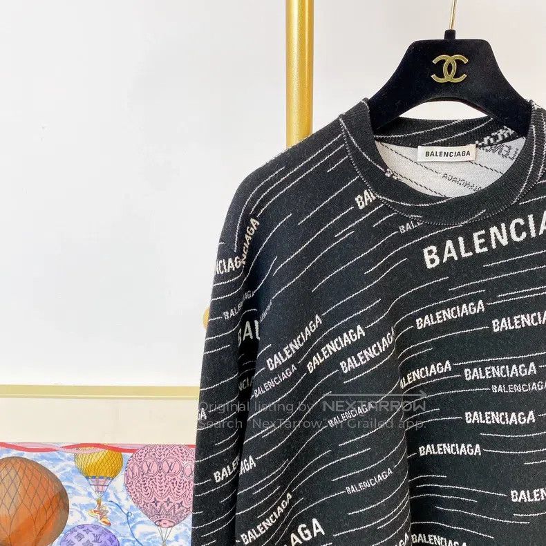 Balenciaga Balenciaga Black Logo-Embellished Top Size US XS / EU 42 / 0 - 3 Thumbnail