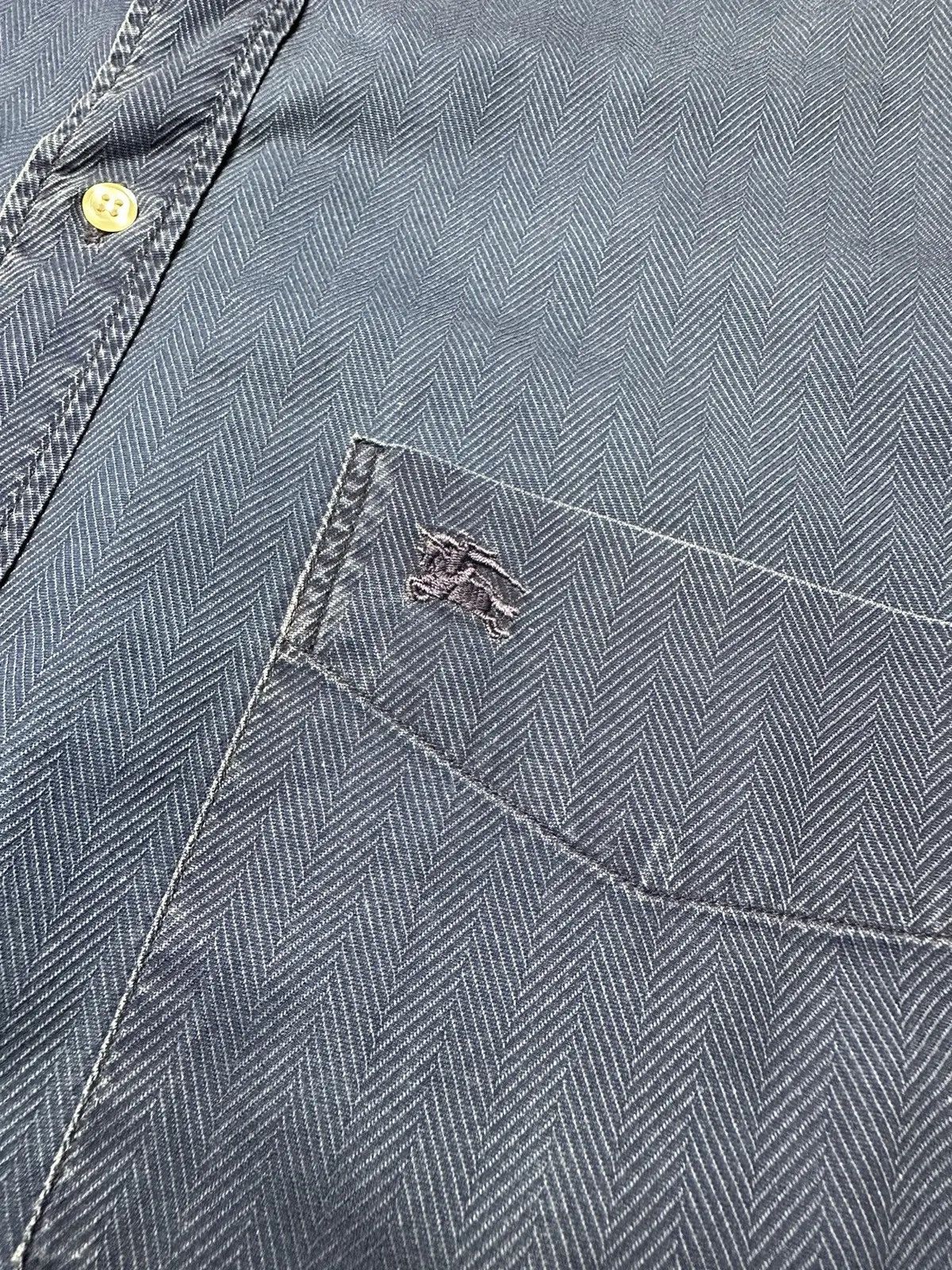 Burberry Vintage Burberry's shirt blue denim plaid size XL logo Size US XL / EU 56 / 4 - 4 Thumbnail