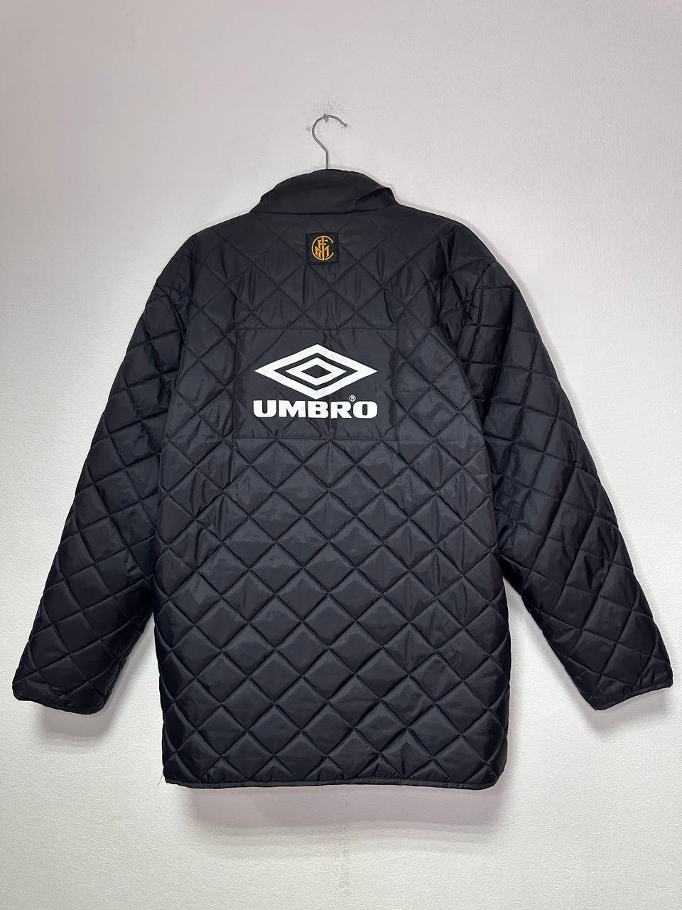 Umbro Umbro FC Inter Milan Soccer Quilted Jacket Black L Vintage Size US L / EU 52-54 / 3 - 13 Thumbnail