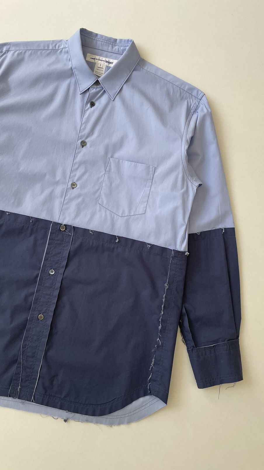 Comme des Garcons ‘Reworked Raw Hem’ Blue Cotton Shirt Size US L / EU 52-54 / 3 - 7 Thumbnail