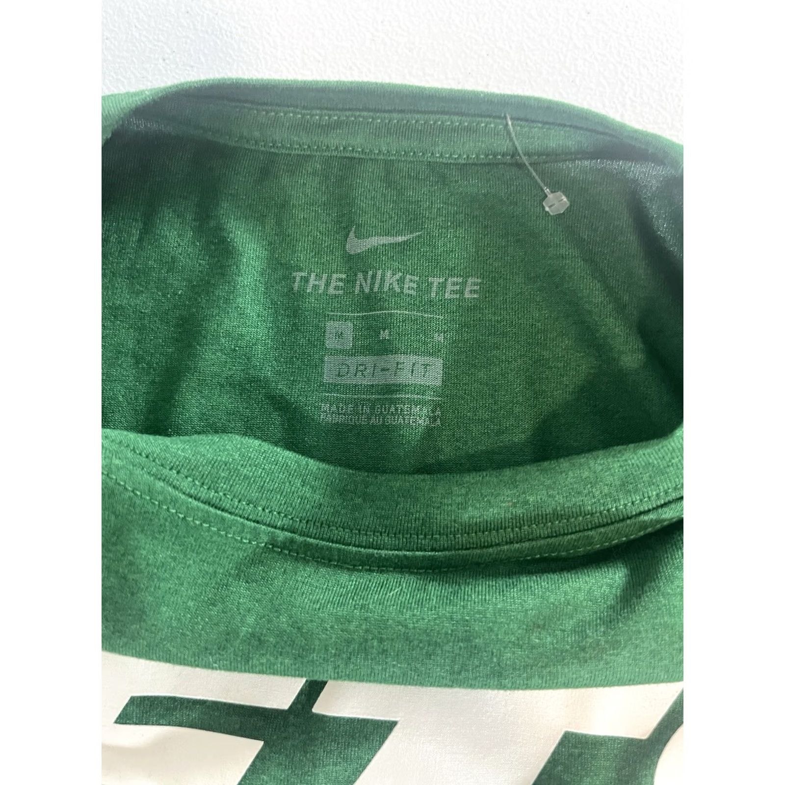 Nike Nike T Shirt Green Dri-Fit Short Sleeve Size M Men Sports NY Jets Vintage: No Size US M / EU 48-50 / 2 - 2 Thumbnail