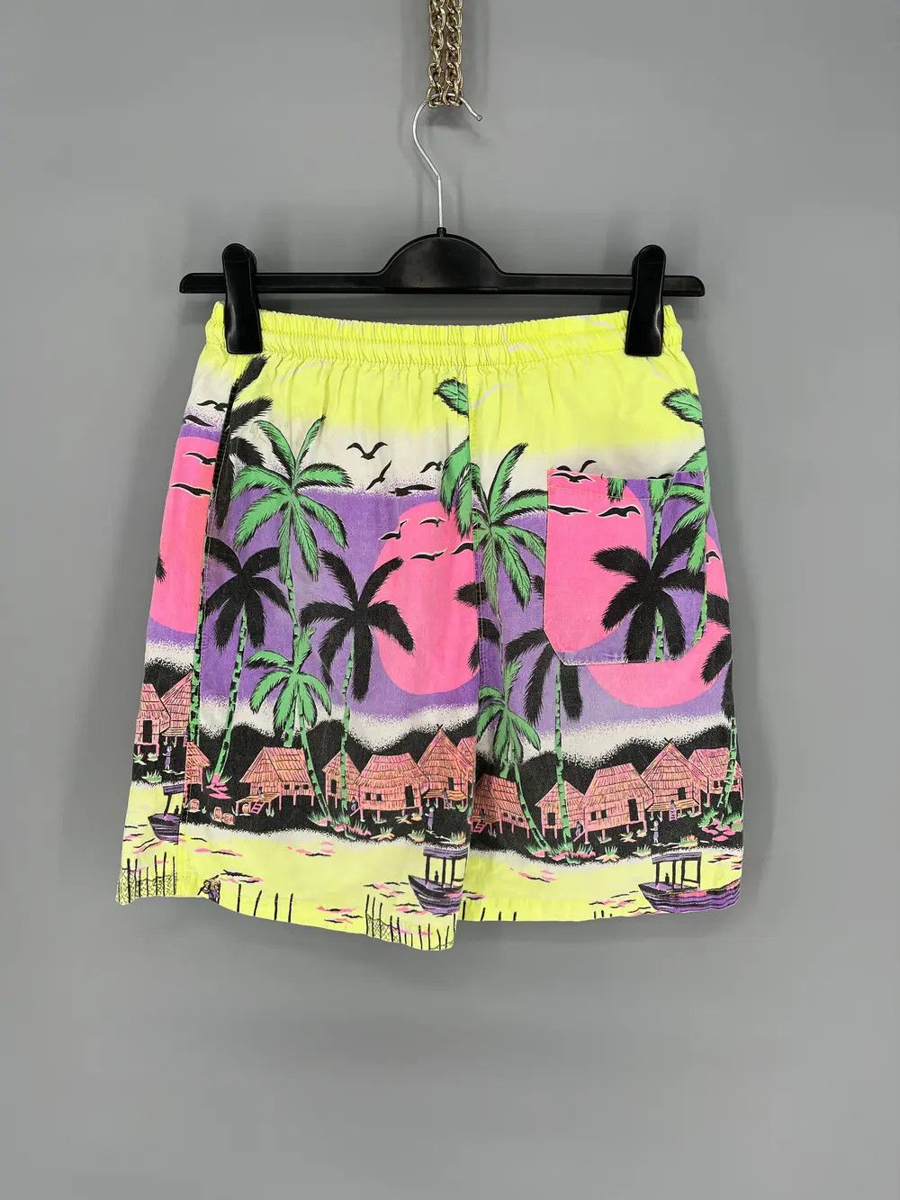 Vintage Vintage Y2K Art Streetwear Hawaiian Shorts Fashion Grailed Size US 30 / EU 46 - 9 Thumbnail