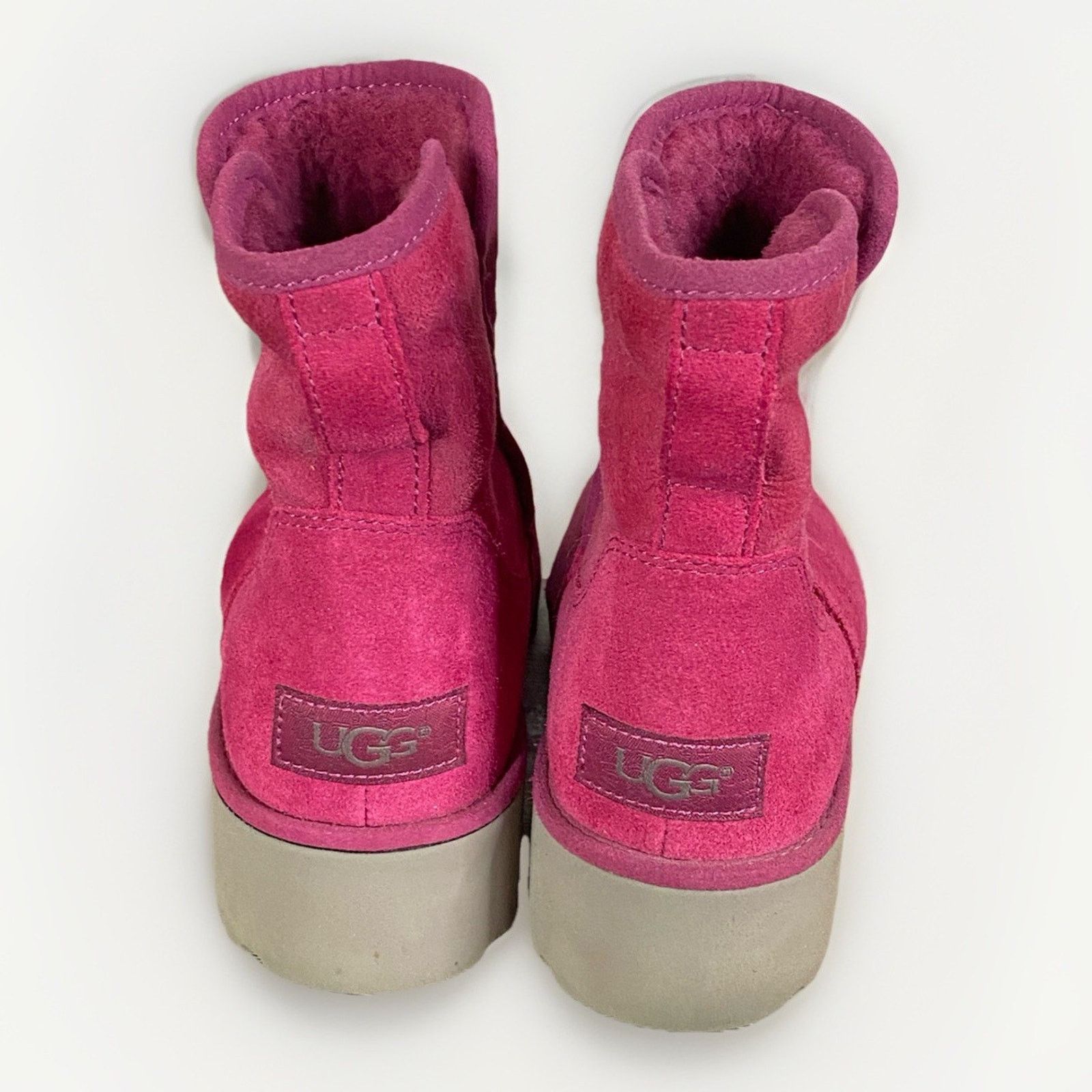 Ugg UGG Kristin Suede Shearling 1012497 WINE Wedge Boot Flawed Size US 6 / IT 36 - 5 Thumbnail