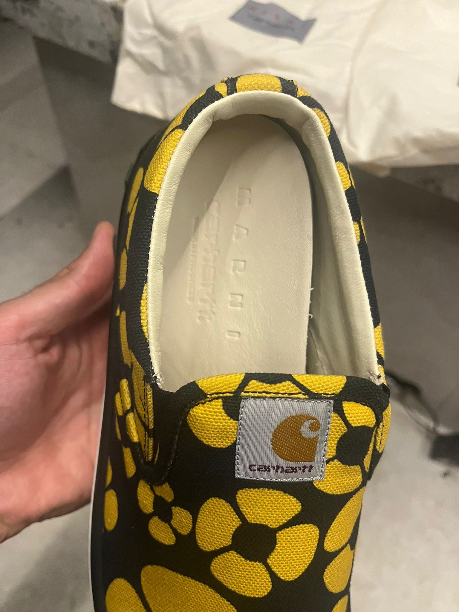 Carhartt × Marni Carhartt Paw Sunflower Slip On Sneakers in Black, Yellow Size US 9 / EU 42 - 8 Thumbnail