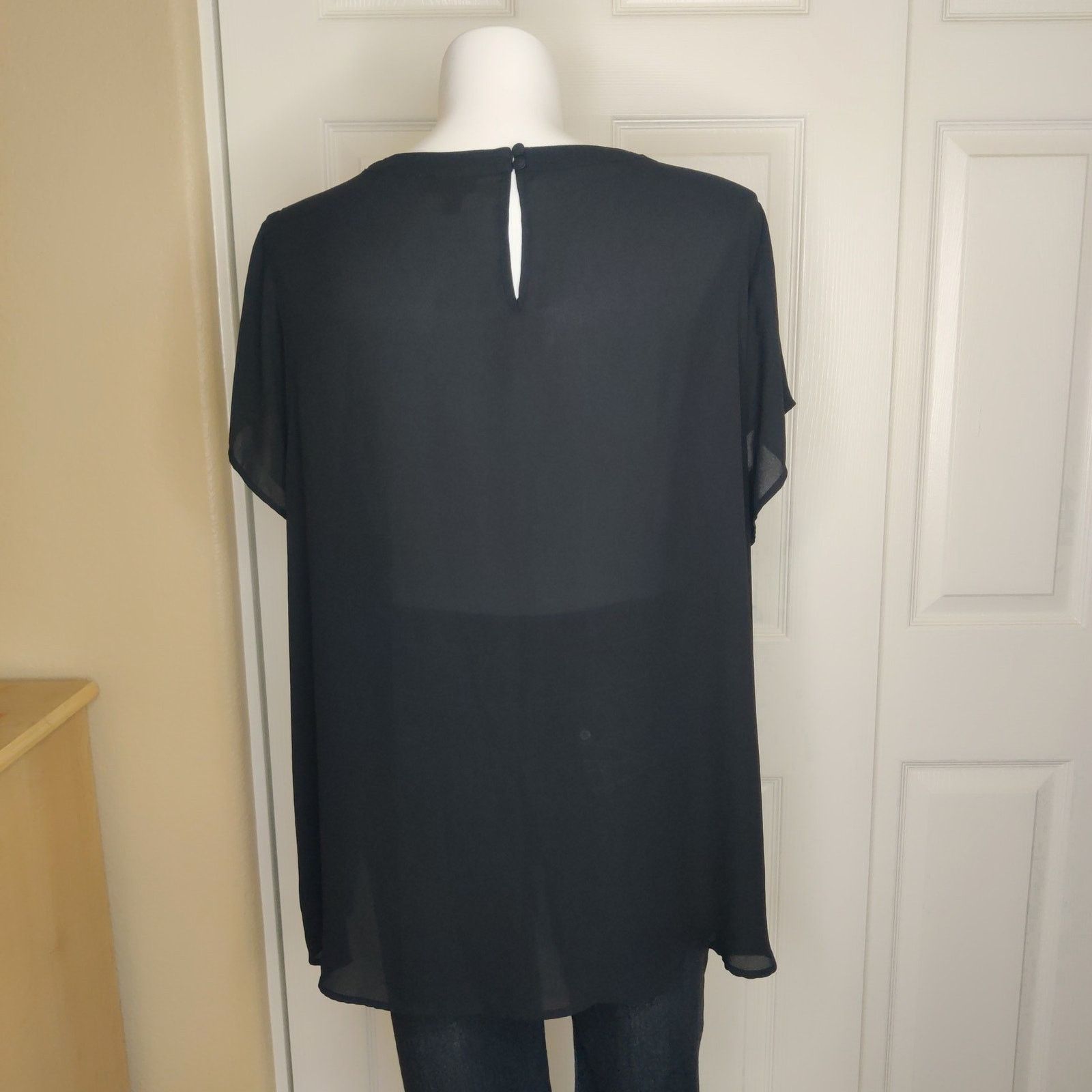 Torrid Torrid Georgette Cage Front Top sz 4 Size 4XL / US 24-26 - 3 Thumbnail