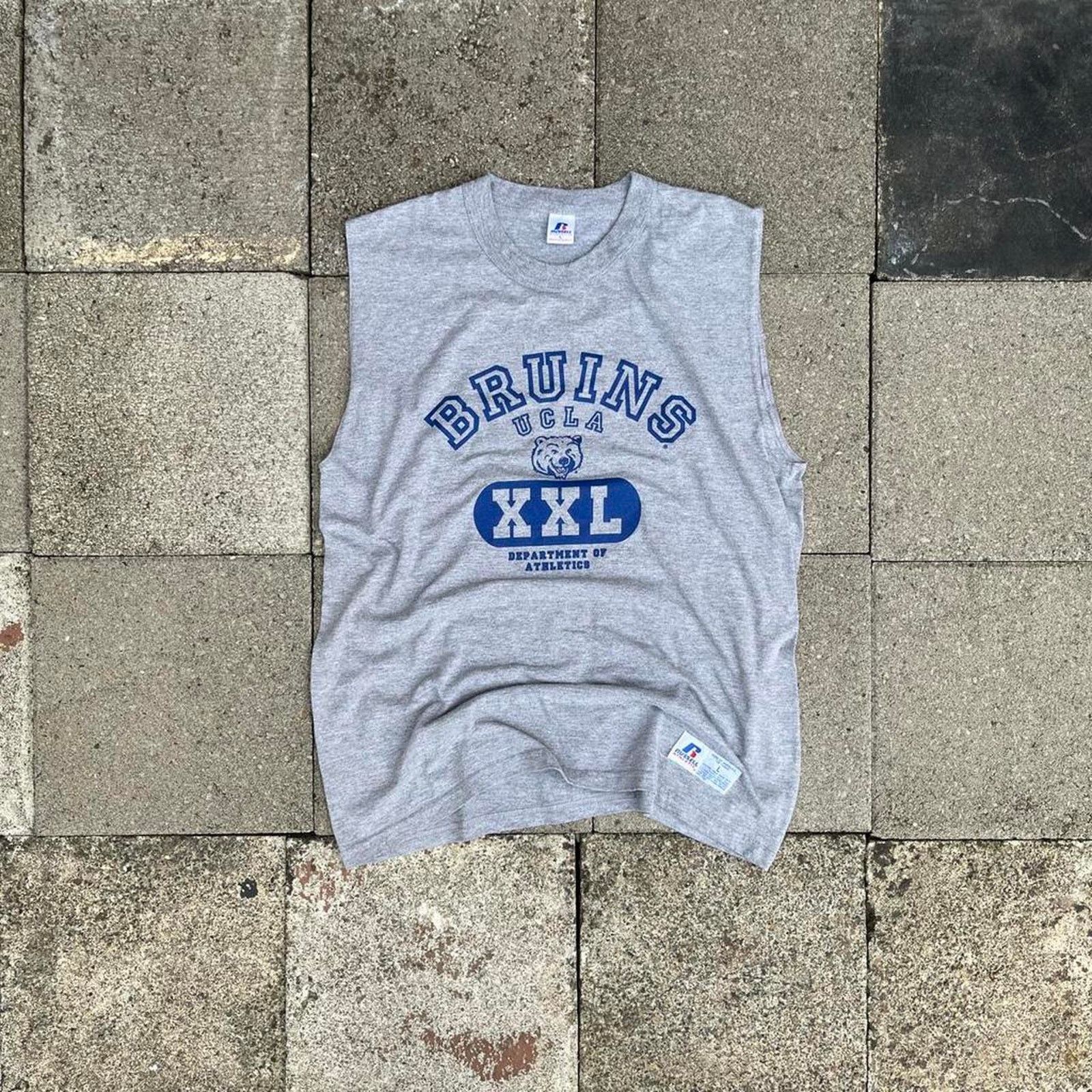 Russell Athletic UCLA Russell Athletic Grey Muscle Tank Bear Center Logo Size US L / EU 52-54 / 3 - 1 Thumbnail