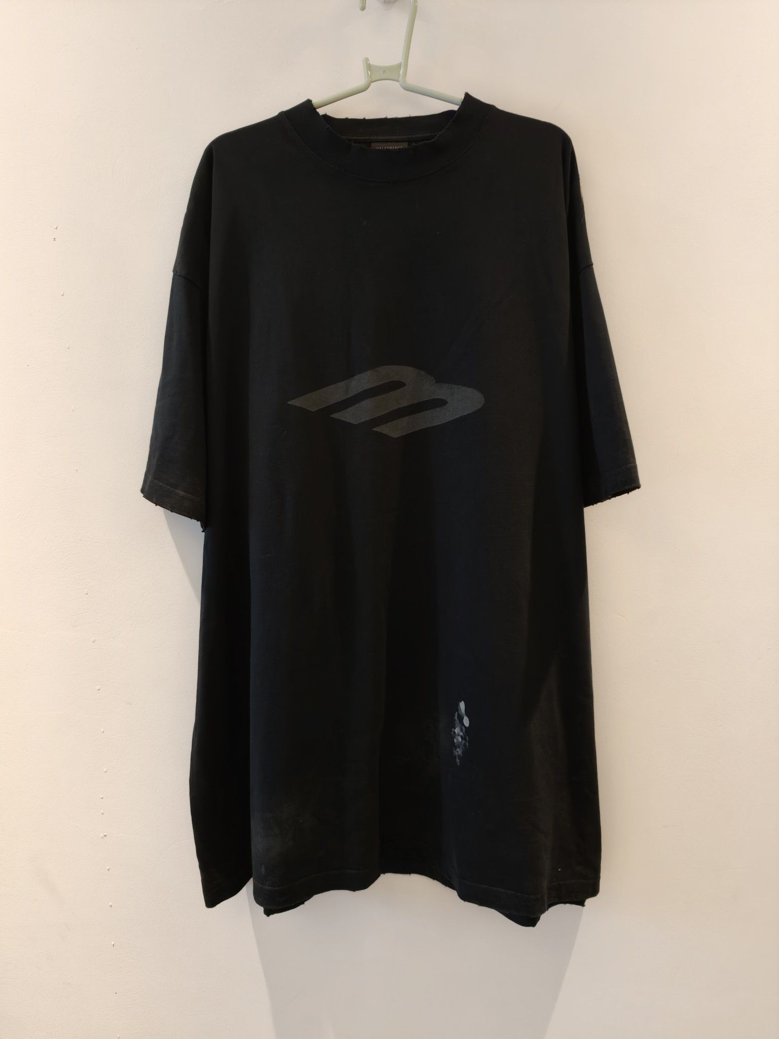 Balenciaga Balenciaga Logo Print T-Shirt Size XXL Size US XXL / EU 58 / 5 - 1 Thumbnail