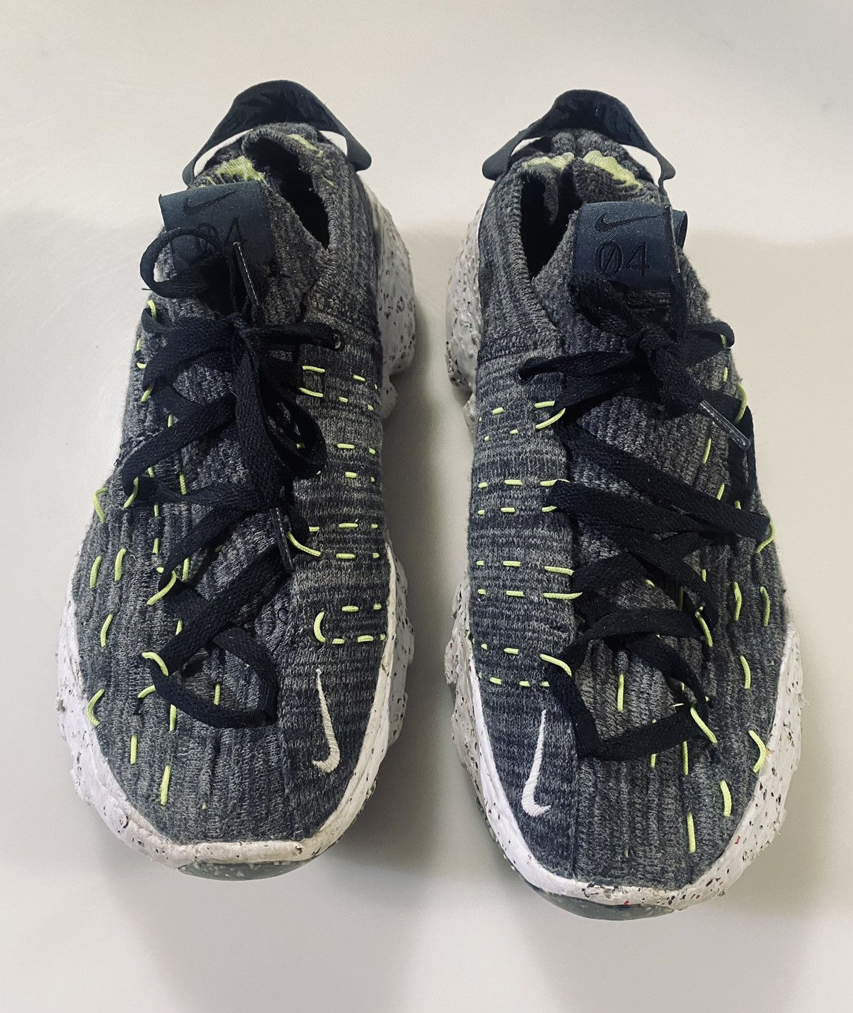 Nike VGC Nike Space Hippie 04 "Black/Volt" sneakers 9.5 Size US 9.5 / EU 42-43 - 7 Thumbnail