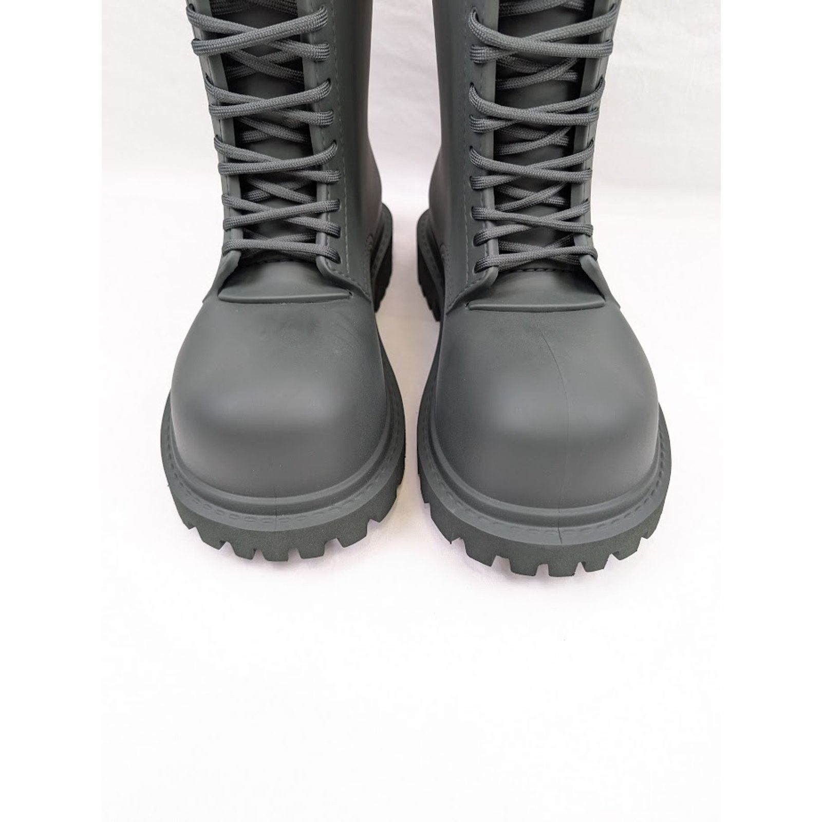 Balenciaga o1rshd1 Full Steroid Boots in Dark Khaki Size US 9 / EU 42 - 15 Thumbnail