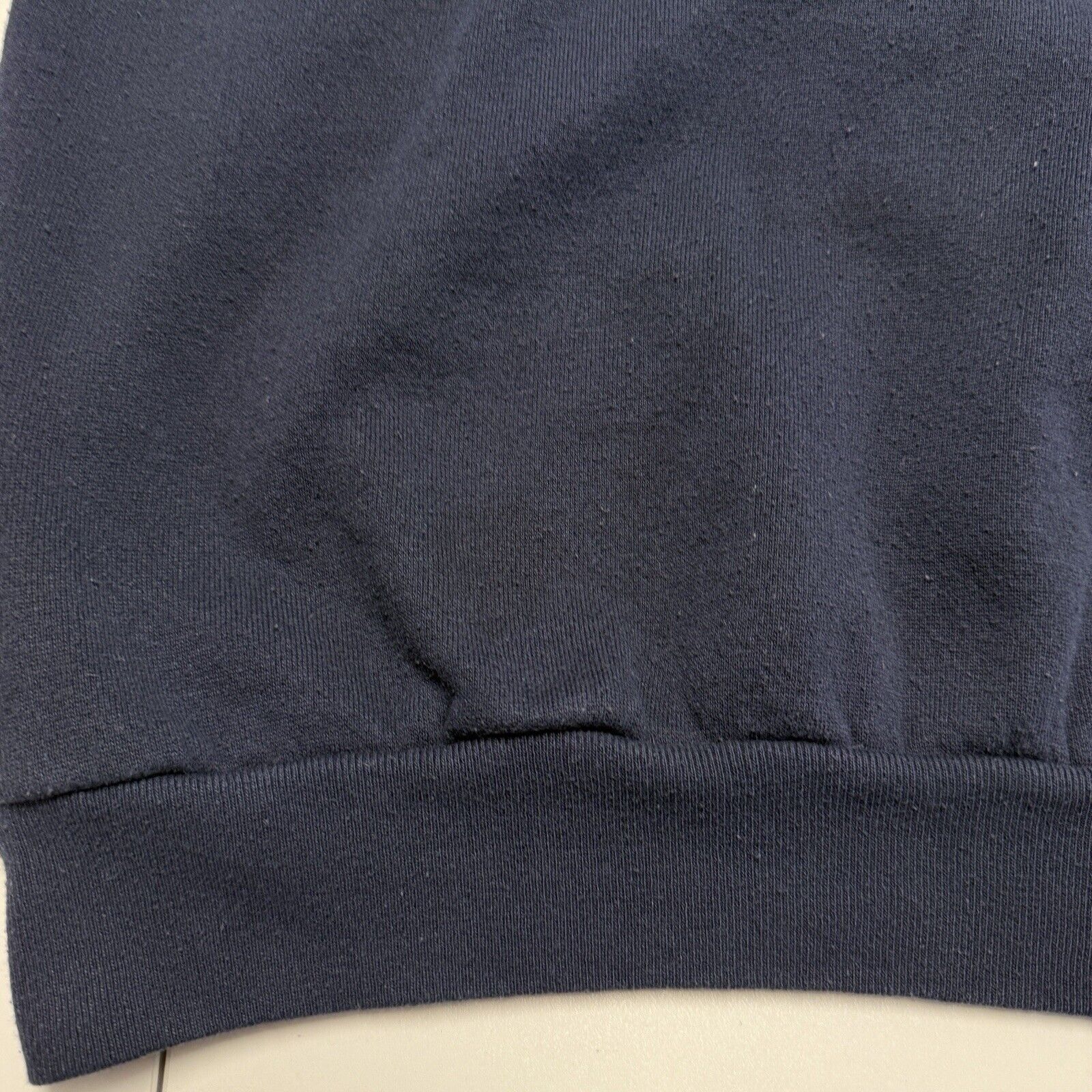 Vintage Vintage 90s Notre Dame Sweatshirt Mens Large Blue Crew Neck Size US L / EU 52-54 / 3 - 8 Thumbnail