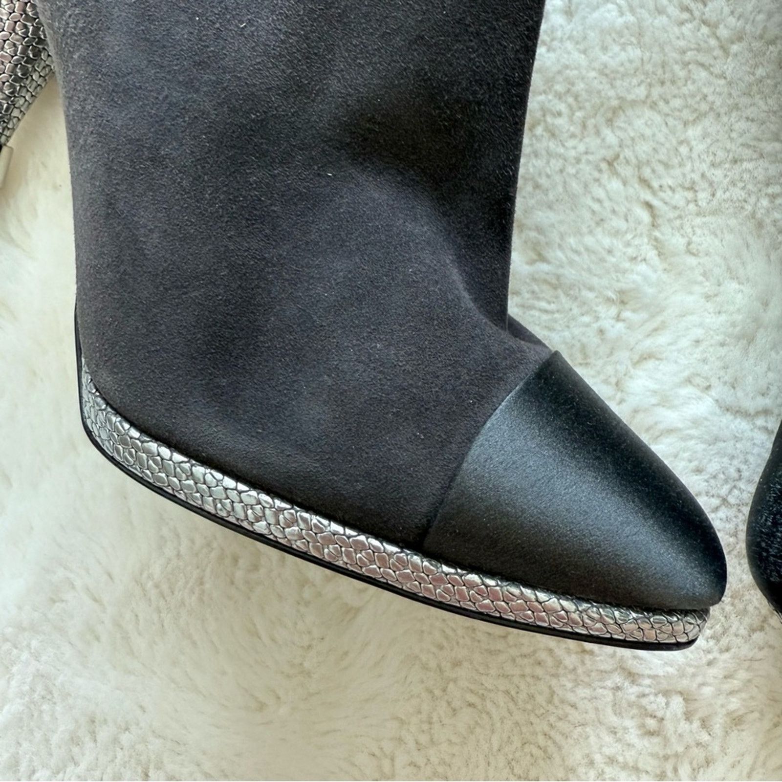 Chanel CHANEL women suede grey boots size 38 EU Authentic 1750$ Size US 8 / IT 38 - 2 Thumbnail