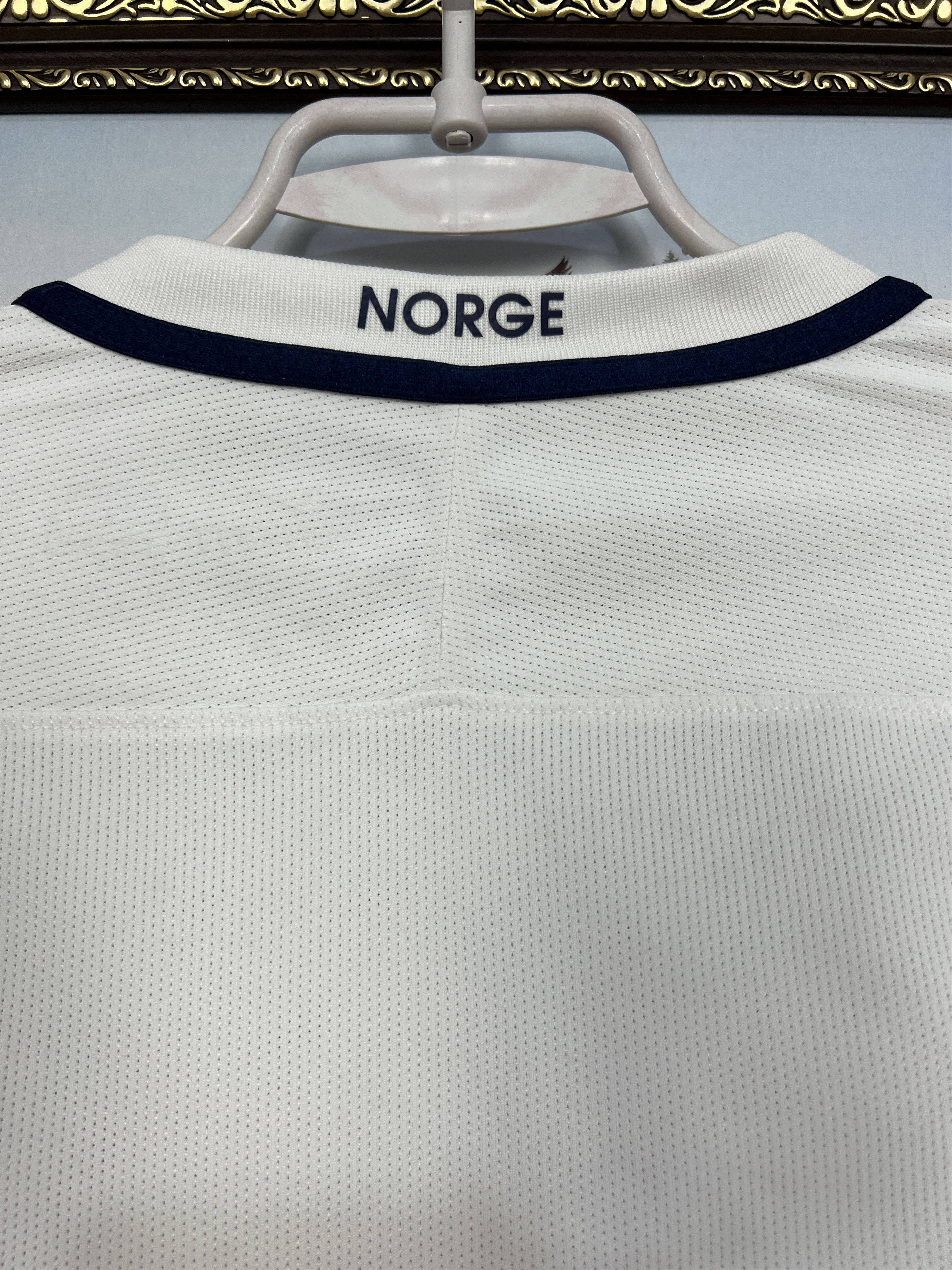Nike Norway Away football shirt 2016 Soccer #3 Nike Player Issue Size US M / EU 48-50 / 2 - 14 Thumbnail