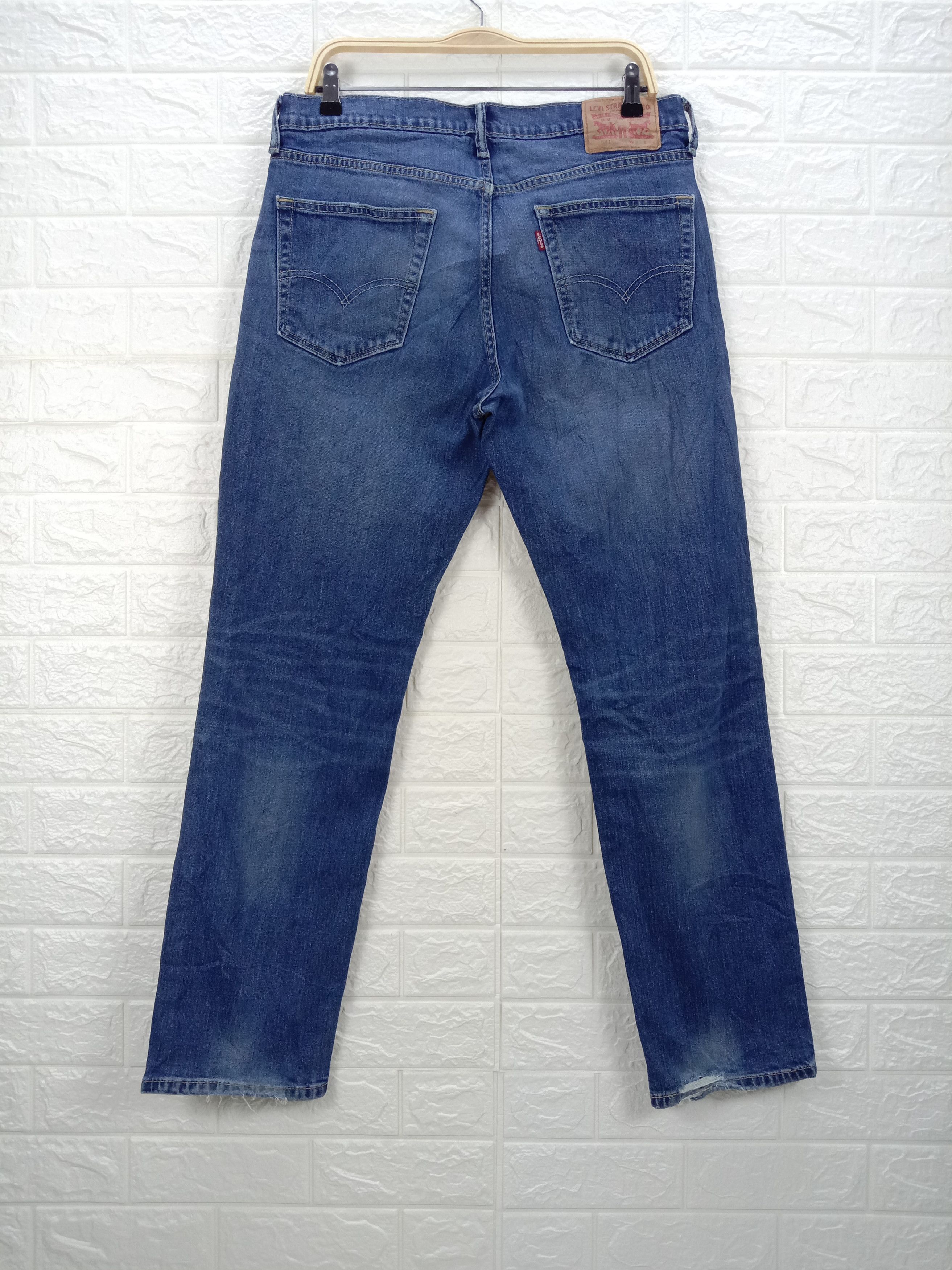 Levi's Vintage Levi's 541 Blue Wash Jeans Size US 33 - 5 Thumbnail