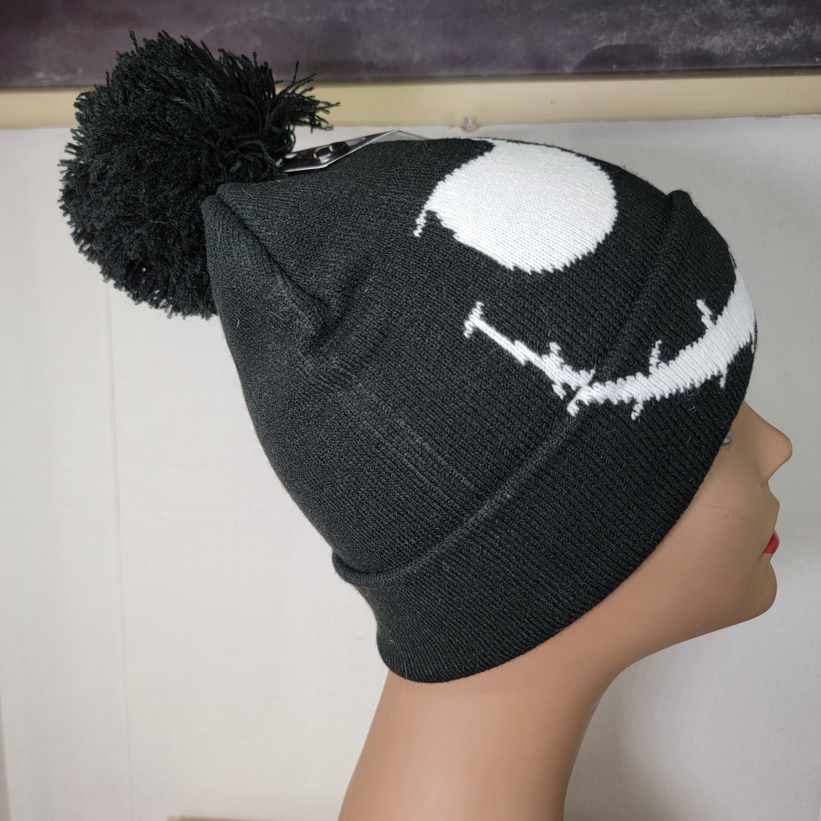 Disney Disney's Nightmare Before Christmas Knit Beanie - OS NWT Size ONE SIZE - 6 Thumbnail