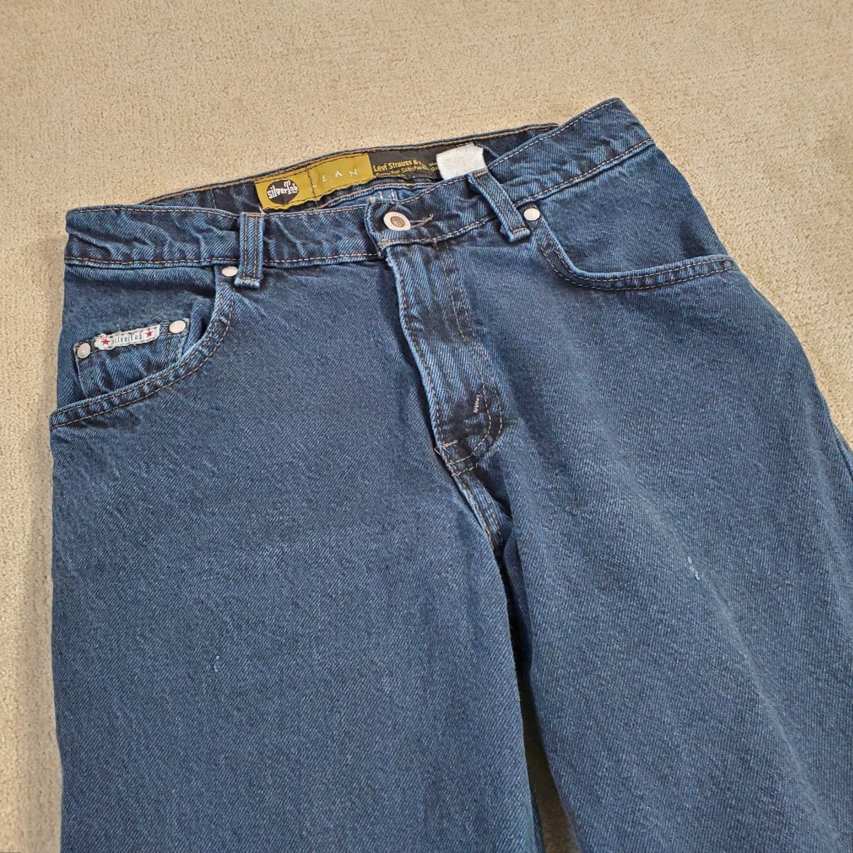 Levi's VINTAGE Levi's Silvertab Jeans Mens 27x28 Baggy Relaxed Denim Blue 80s 90s Pockets Distressed Wide-Leg Mens Size US 27 - 2 Thumbnail