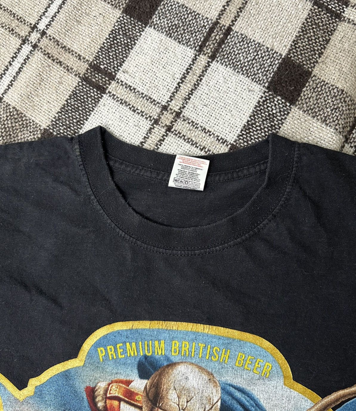 Iron Maiden Vintage 2013 Iron Maiden Trooper Beer T-shirt Size L Size US L / EU 52-54 / 3 - 5 Thumbnail