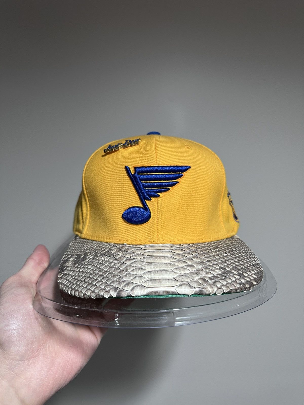 Just Don Just Don x Mitchell & Ness NHL St. Louis Blue Yellow Hat Size ONE SIZE - 8 Thumbnail