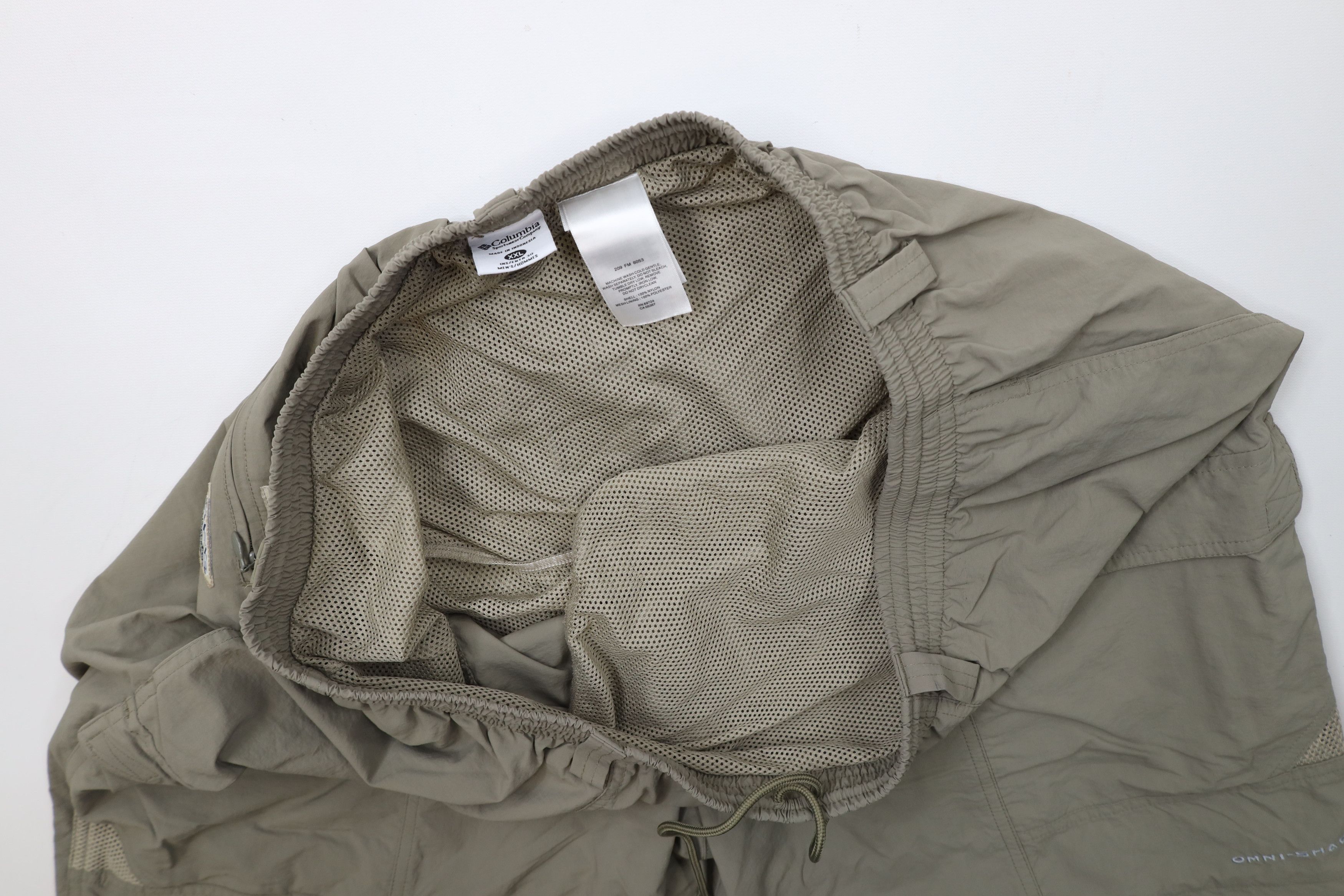 Columbia × Vintage Vintage Y2K Columbia PFG Wide Leg Cargo Pants Shorts Green Size US 40 / EU 56 - 7 Thumbnail