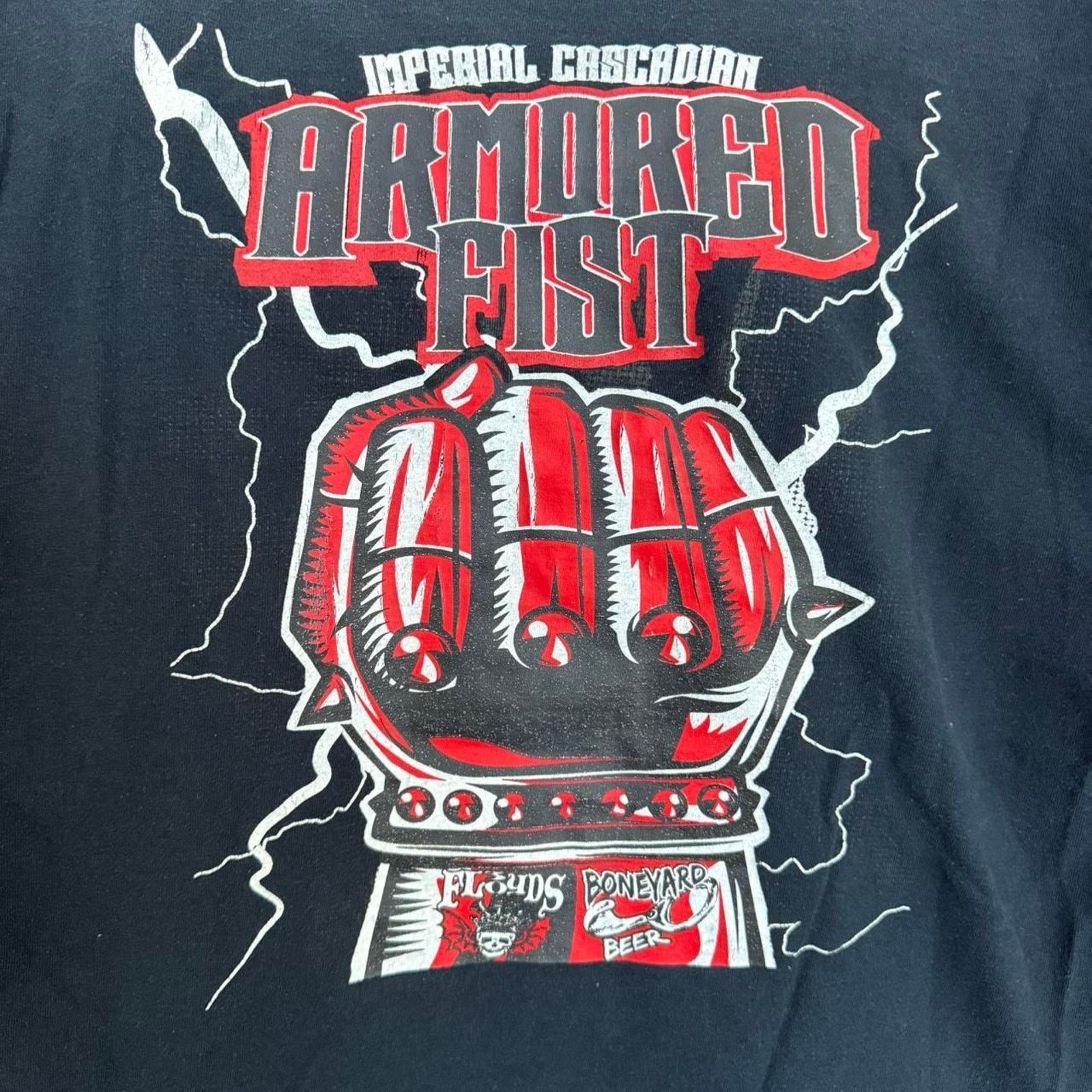Other Vintage Y2K Boneyard Beer Armored Fist Tee Black Size US L / EU 52-54 / 3 - 2 Thumbnail