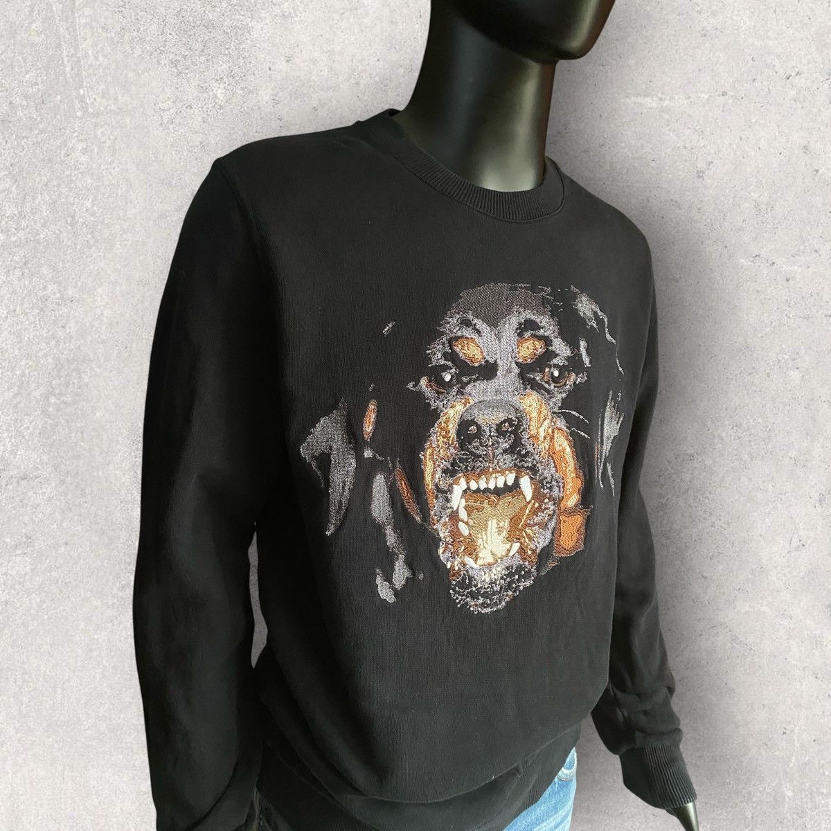 Givenchy Fall15 Rottweiler Embroidered Oversize Sweater Size US XS / EU 42 / 0 - 2 Thumbnail