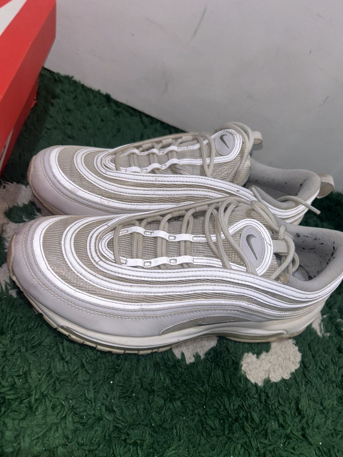 Nike Size 10.5 - Nike Air Max 97 Triple White Wolf Gray Preowned Size US 10.5 / EU 43-44 - 5 Thumbnail