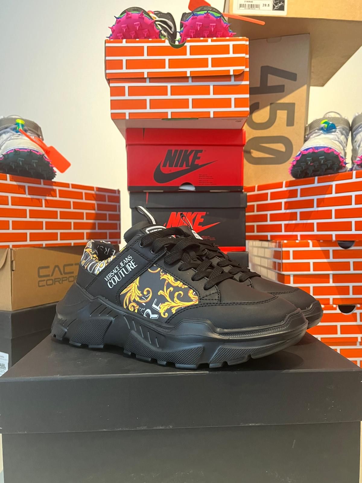 Versace × Versace Jeans Couture Versace Fondo Speedtrack 44 Size US 11 / EU 44 - 1 Thumbnail