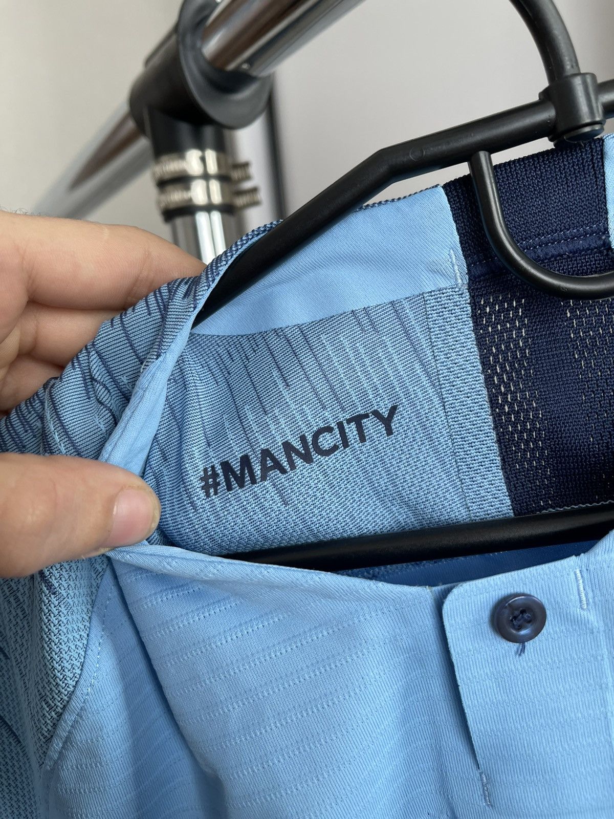 Nike 2018/2019 Nike Manchester City Player Issue Match Worn Shirt Size US S / EU 44-46 / 1 - 12 Thumbnail