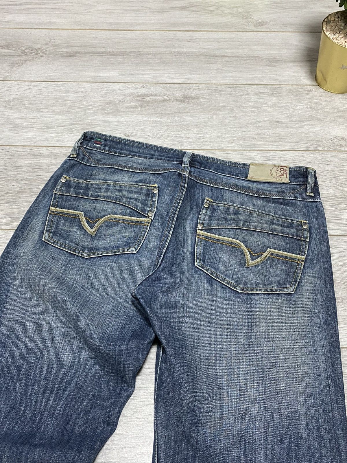 Diesel Diesel flared jeans vintage distressed pants eb0 Size US 34 / EU 50 - 11 Thumbnail