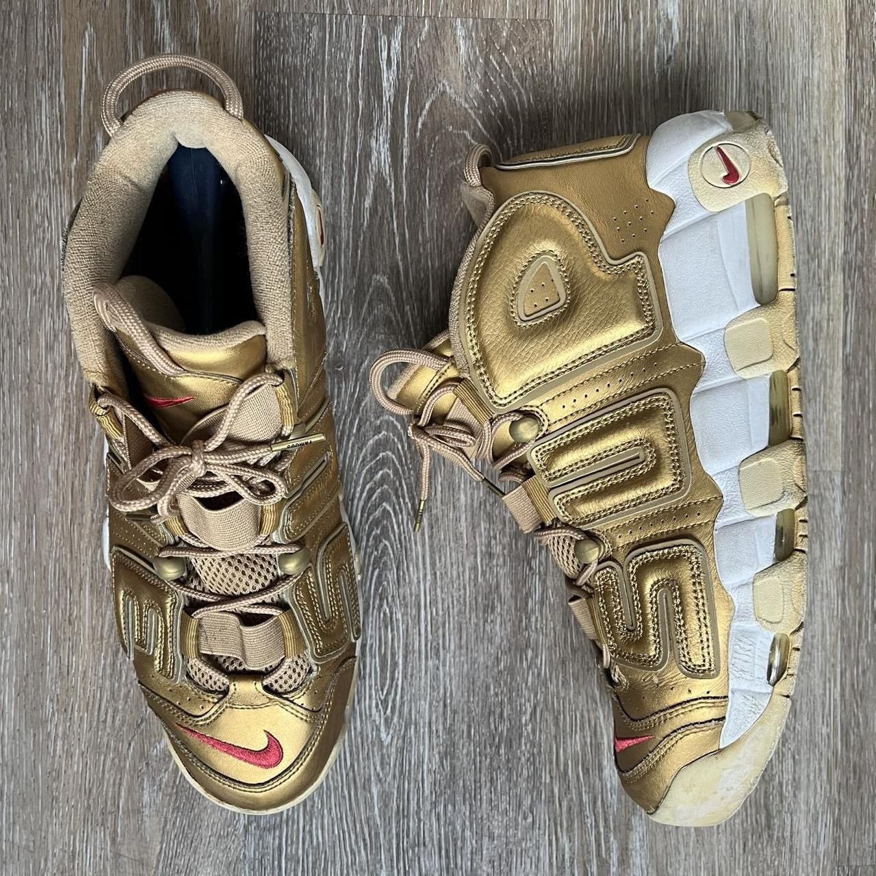 Nike × Supreme RARE gold supreme nike uptempo Size US 12 / EU 45 - 2 Thumbnail