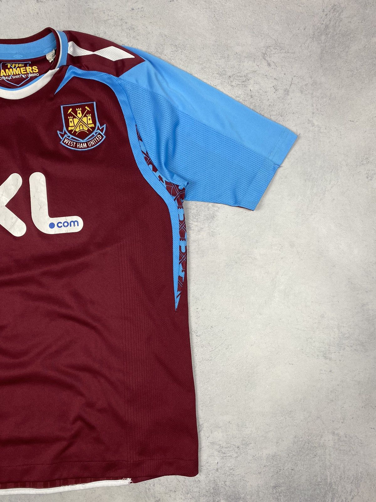 Umbro Umbro WEST HAM UNITED 2007 2008 HOME FOOTBALL SOCCER JERSEY Size US M / EU 48-50 / 2 - 4 Thumbnail