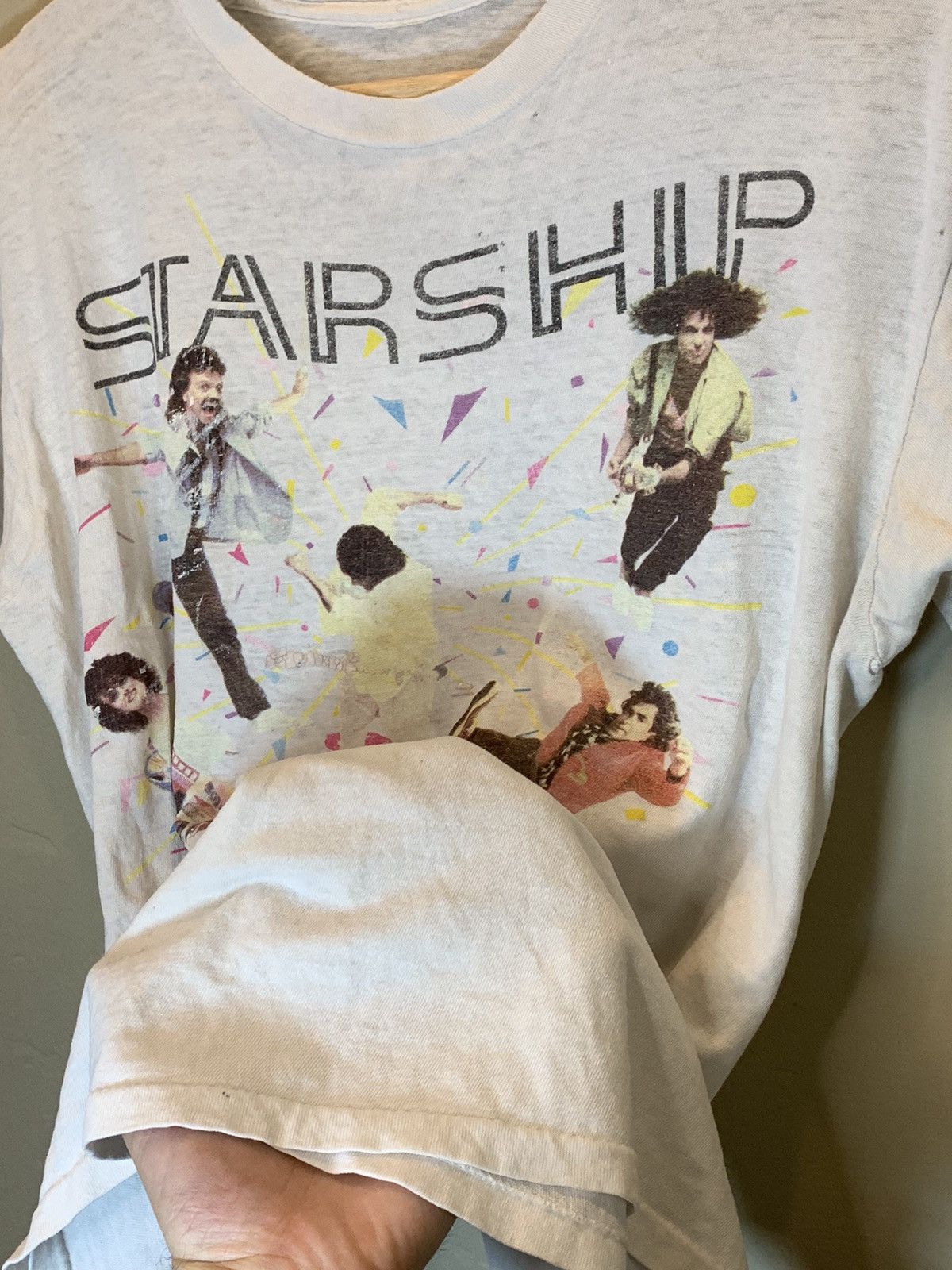 Band Tees *RARE* Vintage 1985 Jefferson Starship Tour Band T-Shirt Size US M / EU 48-50 / 2 - 5 Thumbnail