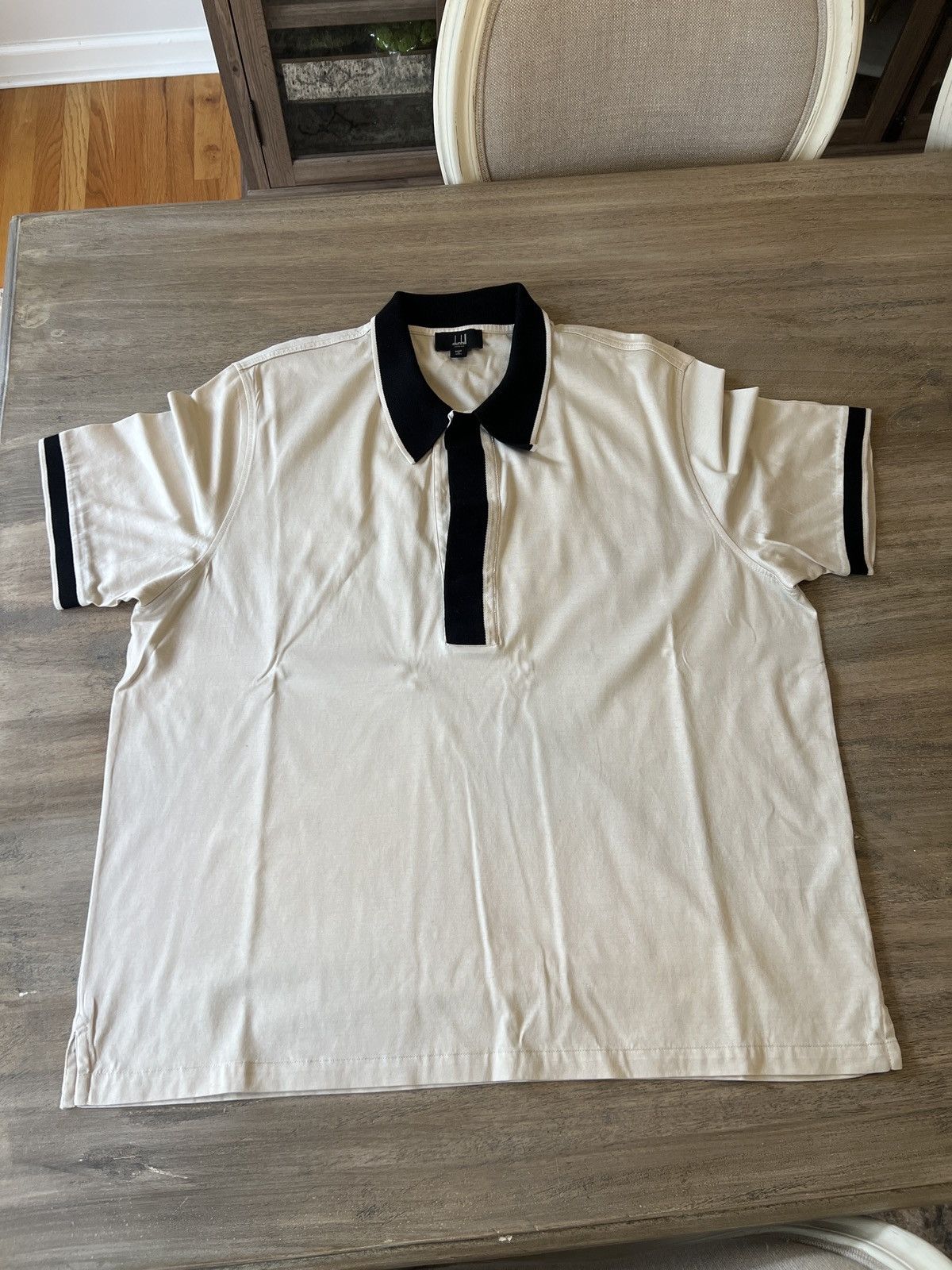 Alfred Dunhill Beige & Black accent Dunhill Polo. Size US XXL / EU 58 / 5 - 1 Thumbnail