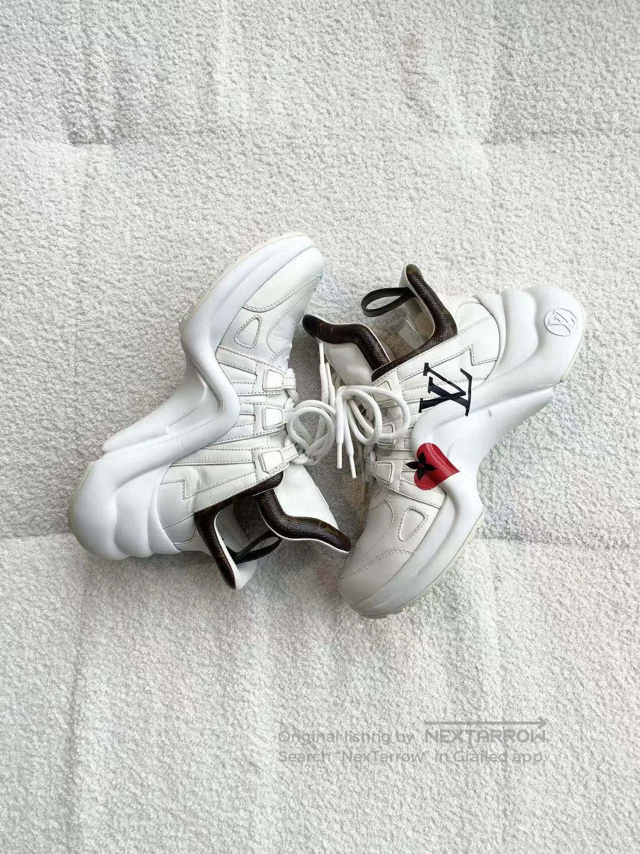 Louis Vuitton Louis Vuitton Love Mood People's Day Limited Arch Bridge D Size US 5.5 / IT 35.5 - 4 Thumbnail
