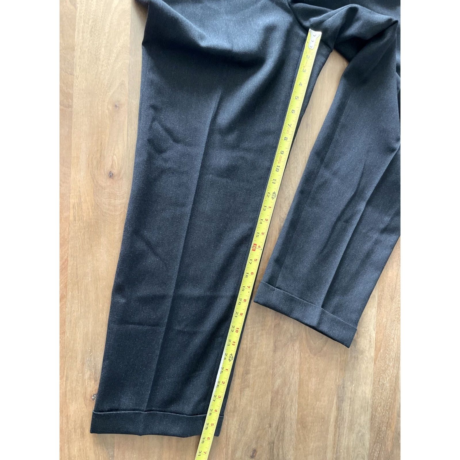 Ermenegildo Zegna Ermenegildo Zegna Black Dress Pants Men's 38x29.5 Wool Straight Leg Trouser Pants Regular Mens Black 38x29.5 Wool Dress Pants Size US 38 / EU 54 - 5 Thumbnail
