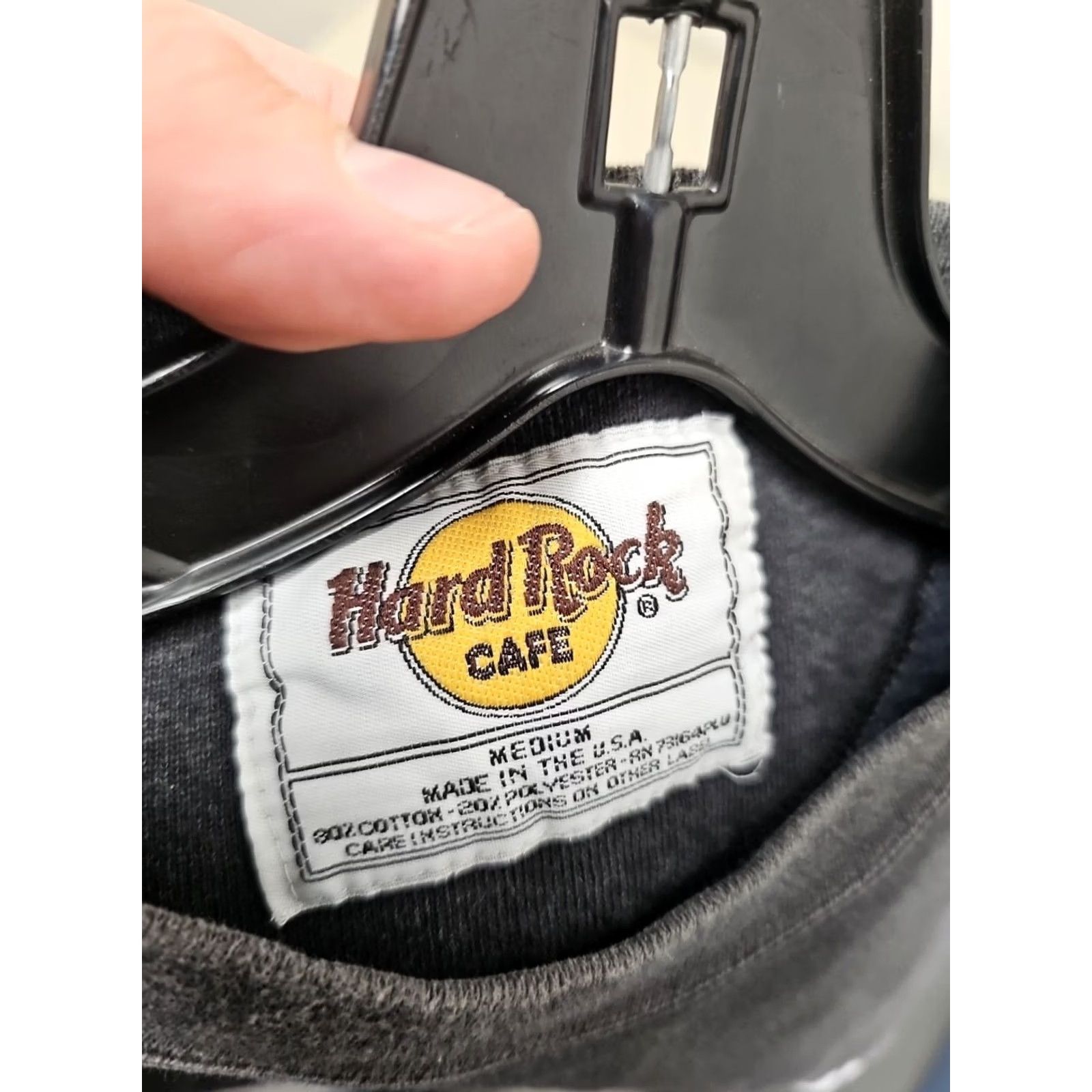 Hard Rock Cafe Newport Beach Vintage Hard Rock Cafe Embroidered Medium Black Crewneck SweaterMan Womens Boys Girls Size US M / EU 48-50 / 2 - 5 Thumbnail